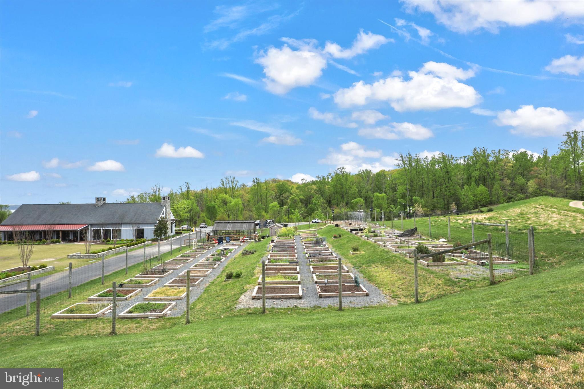 POTOMAC SHORES - Residential Lease