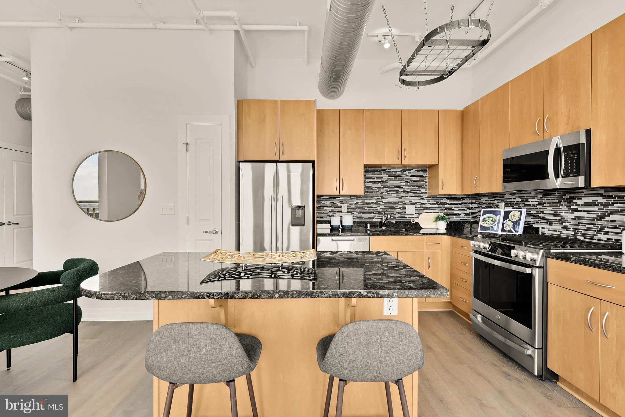 301 MASSACHUSETTS AVENUE NW 1103