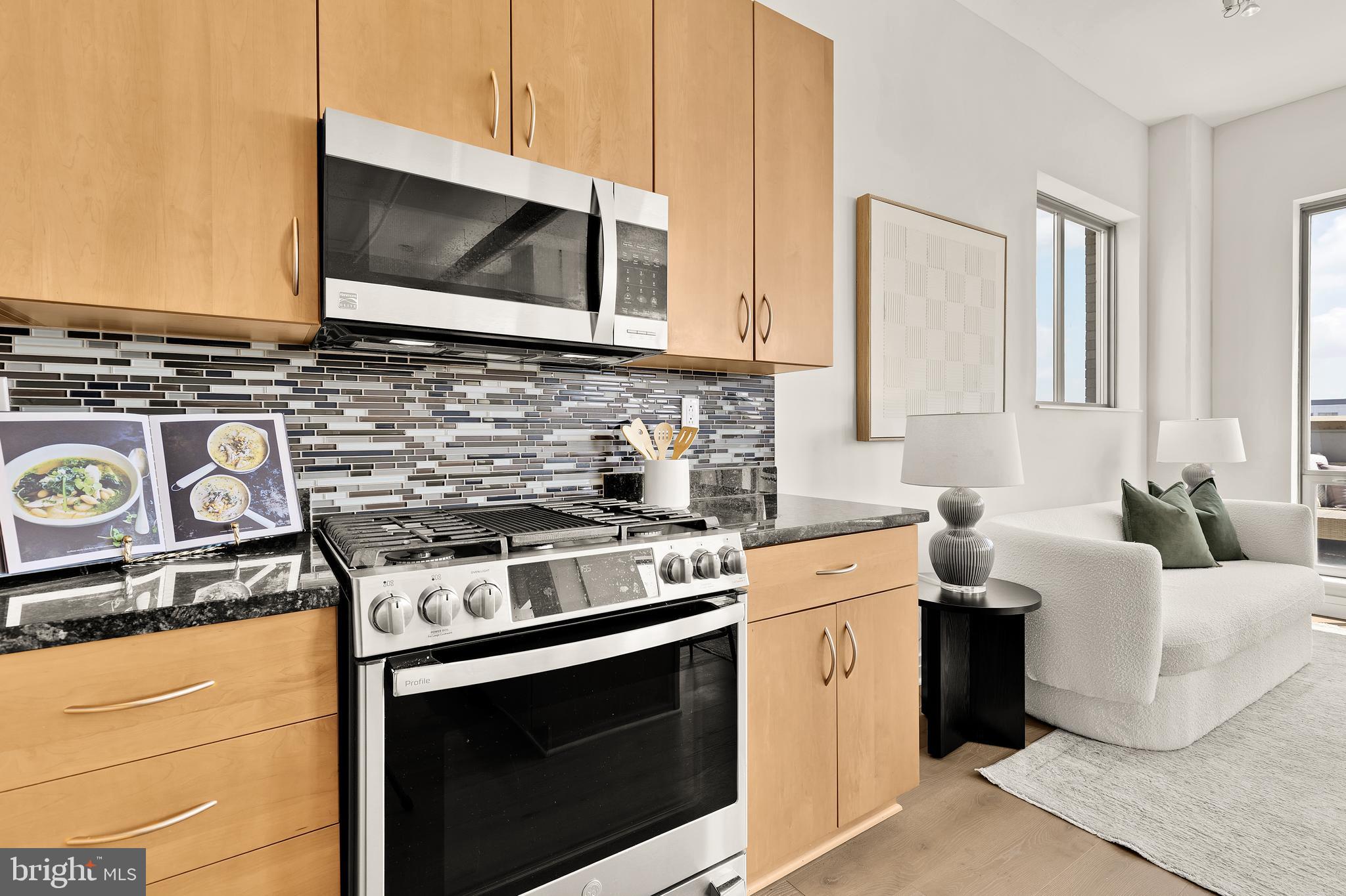 301 MASSACHUSETTS AVENUE NW 1103