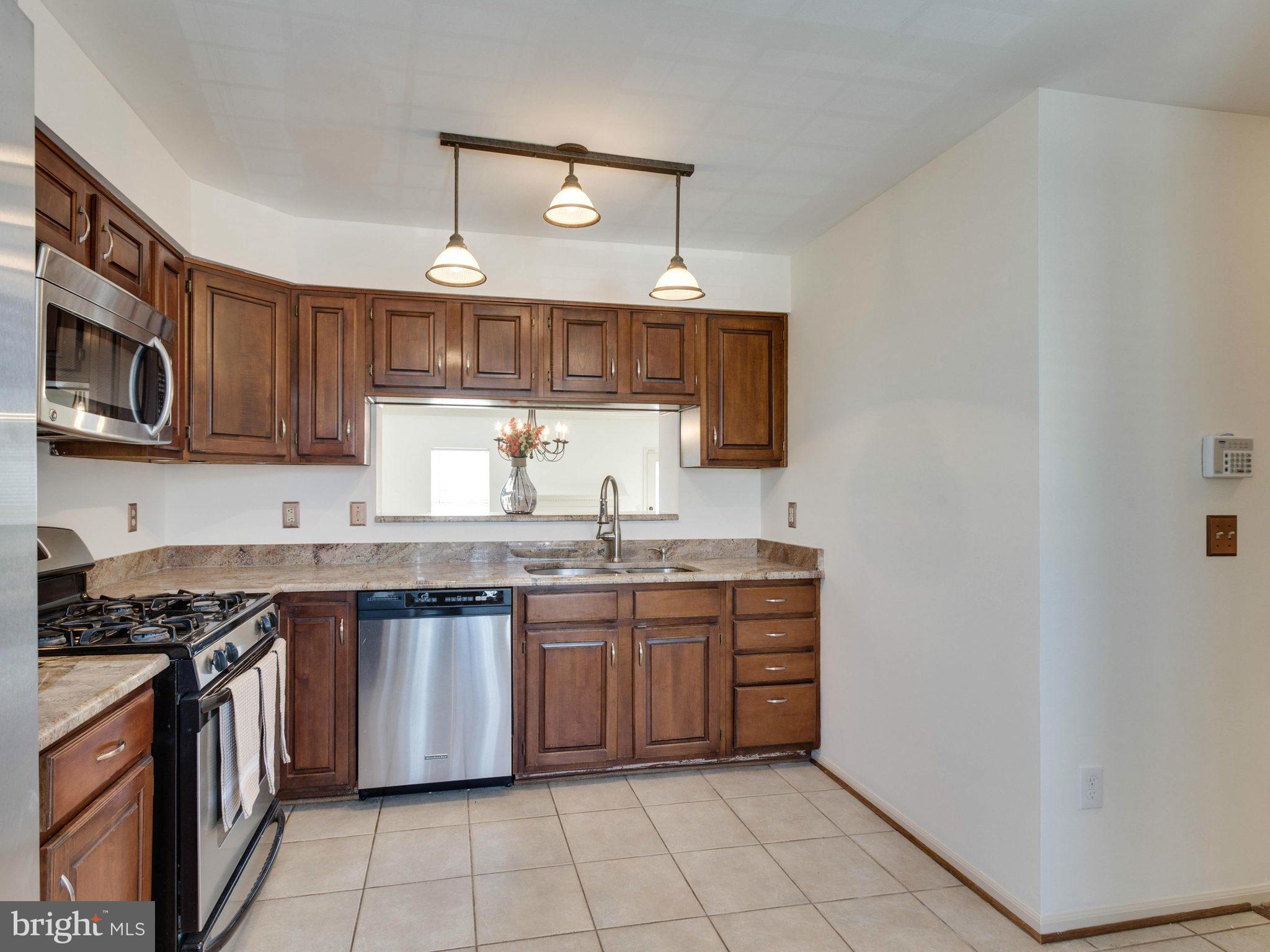 MANCHESTER LAKES - Residential