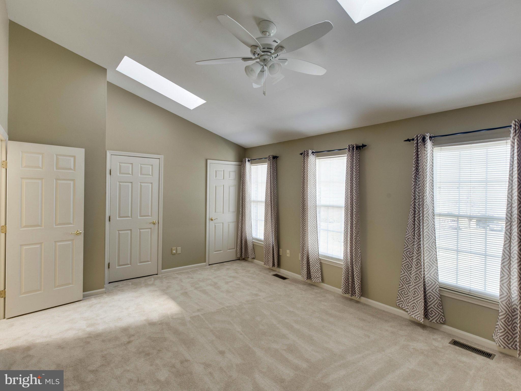 MANCHESTER LAKES - Residential