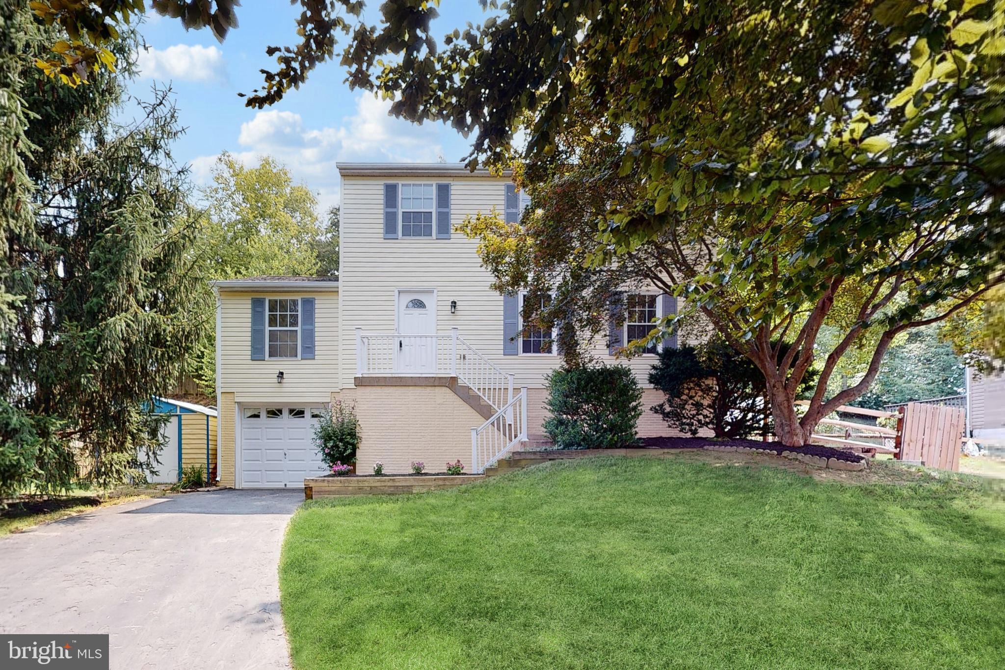 CLEARSPRING MANOR - Residential