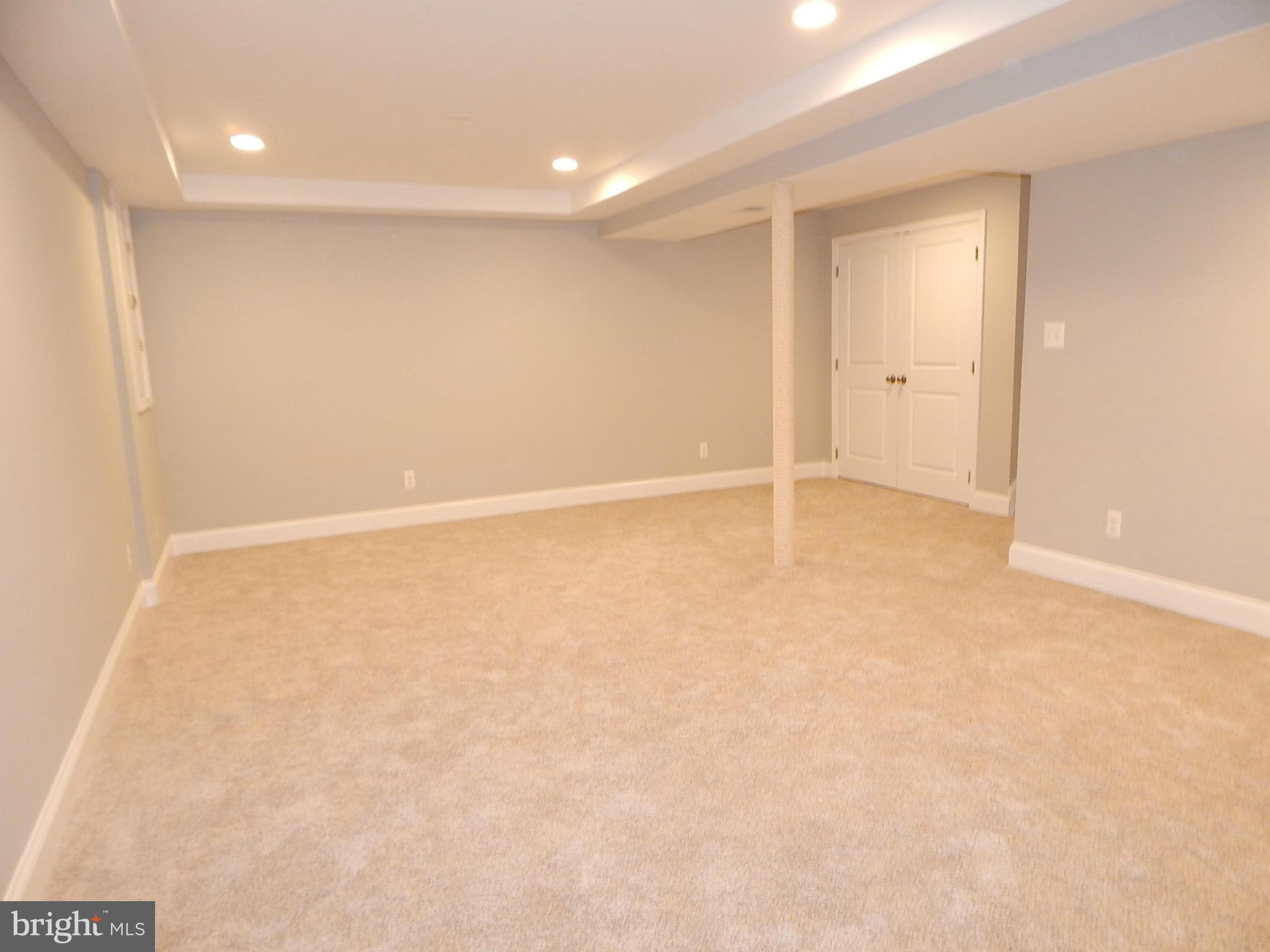 CHESTERFIELD - Residential