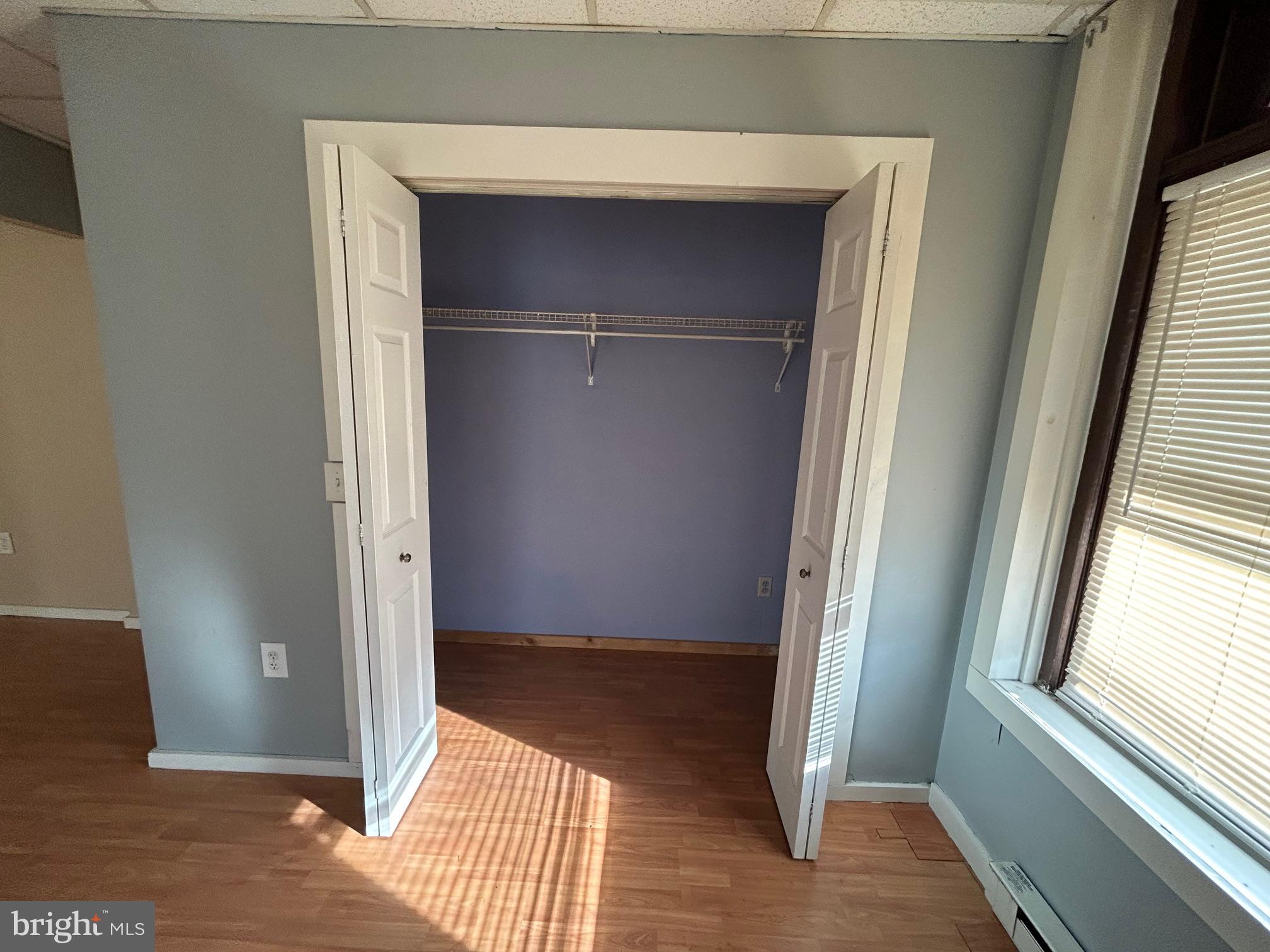 RESIDENTIAL - Residential Lease