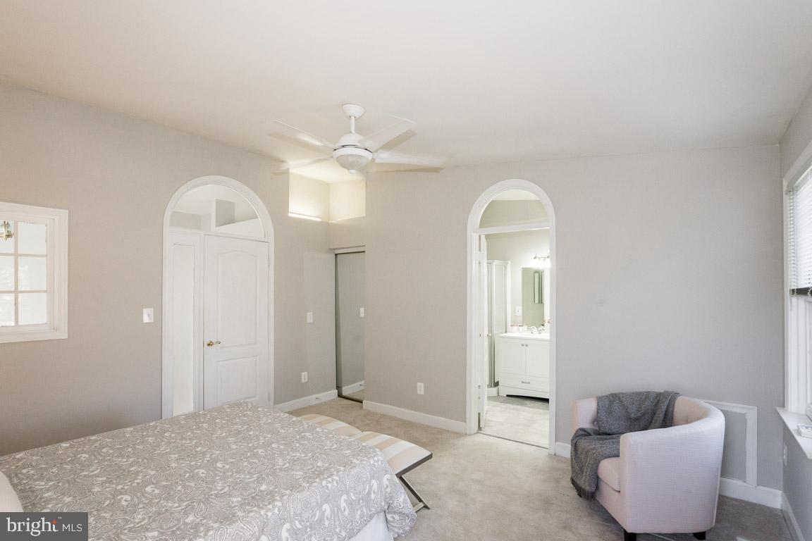 MERRY OAKS - Residential