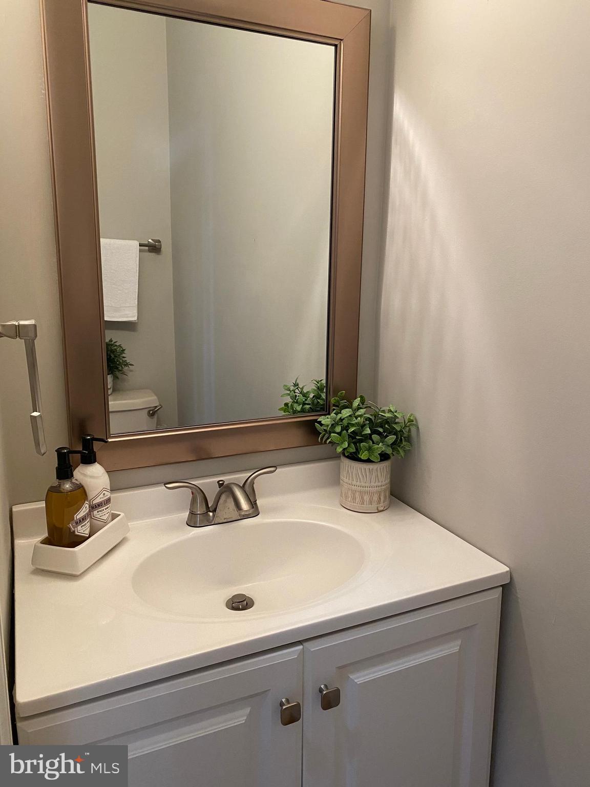 MERRY OAKS - Residential