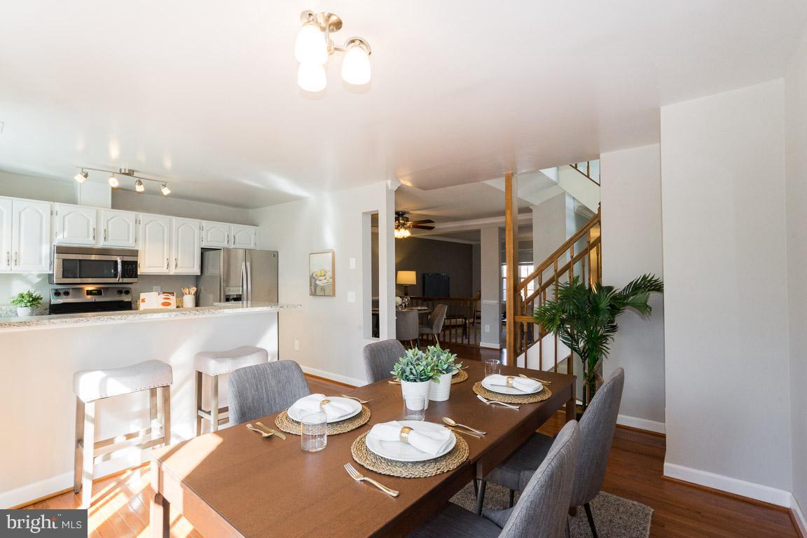 MERRY OAKS - Residential