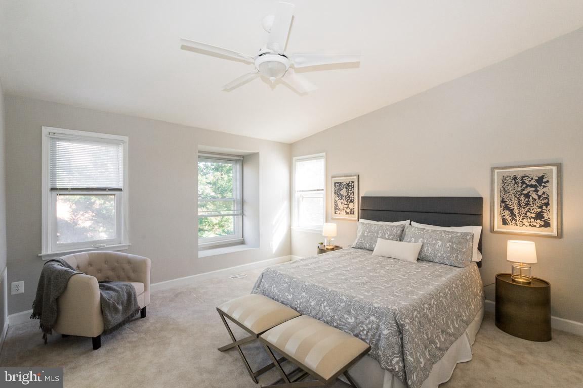 MERRY OAKS - Residential