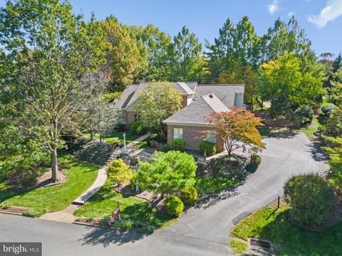 Photo of 2138 Waterford Drive, Lancaster, PA 17601 (MLS # PALA2055466)