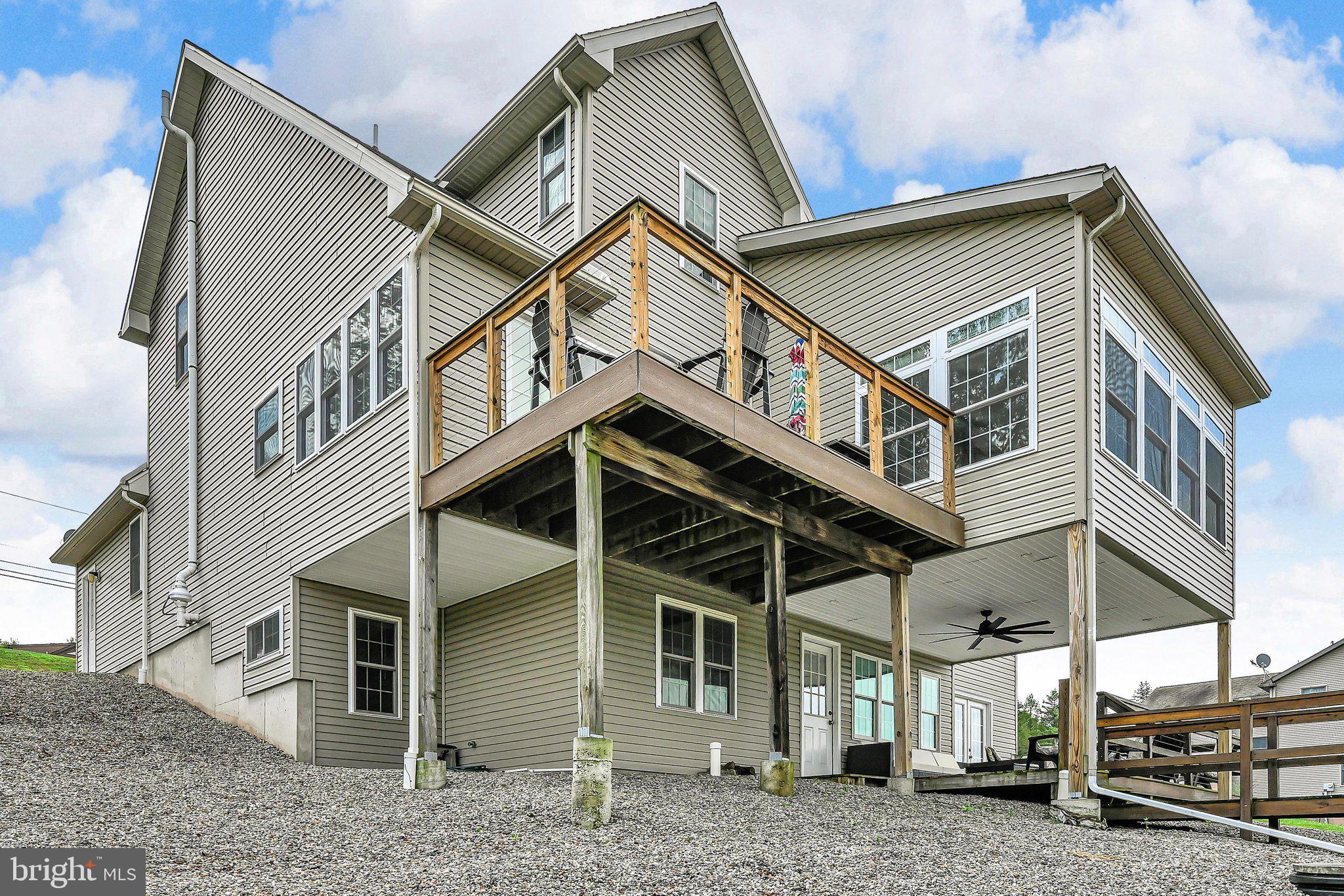 606 WYNONAH DRIVE