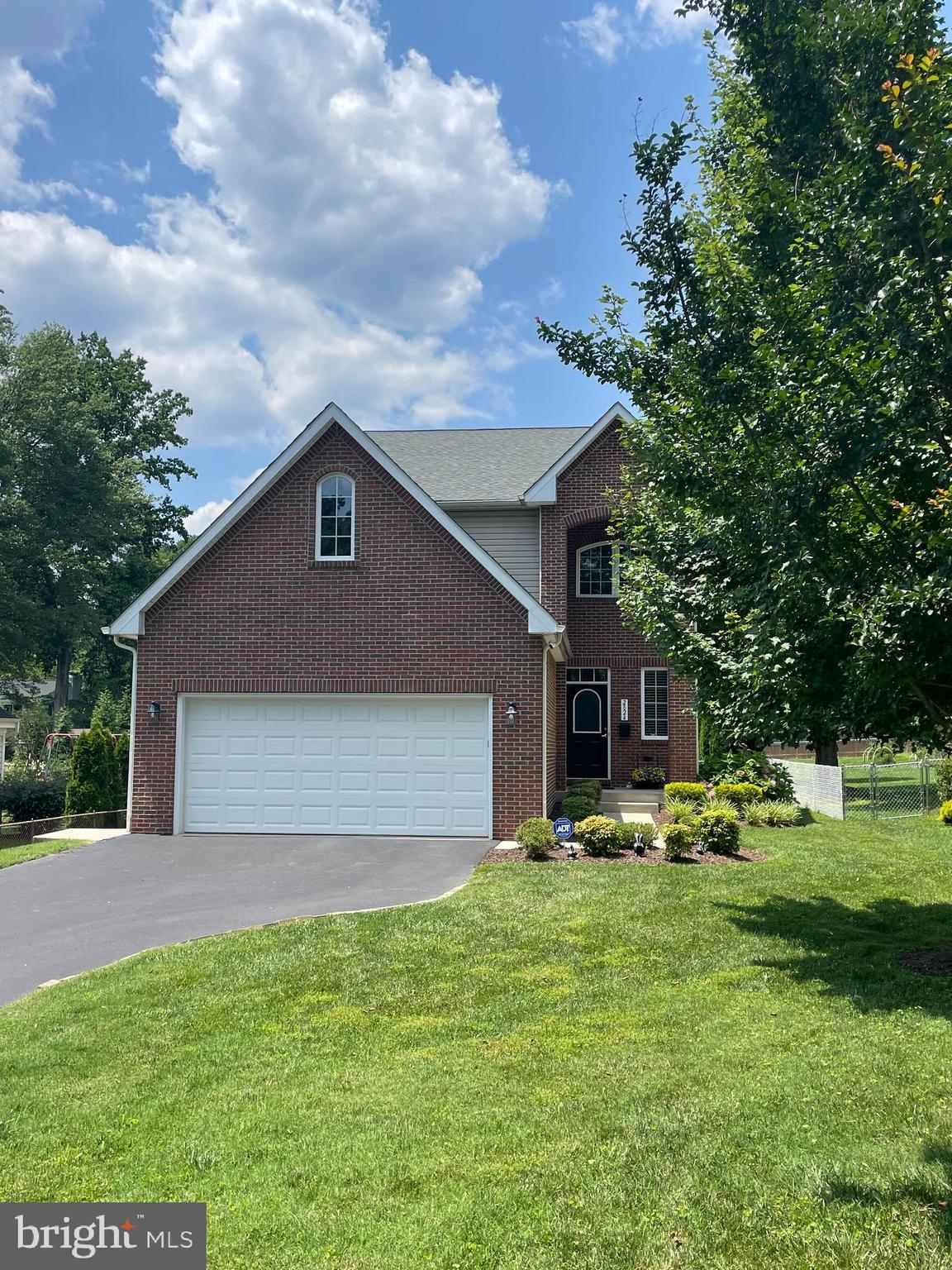 GREENWAY DOWNS - Residential