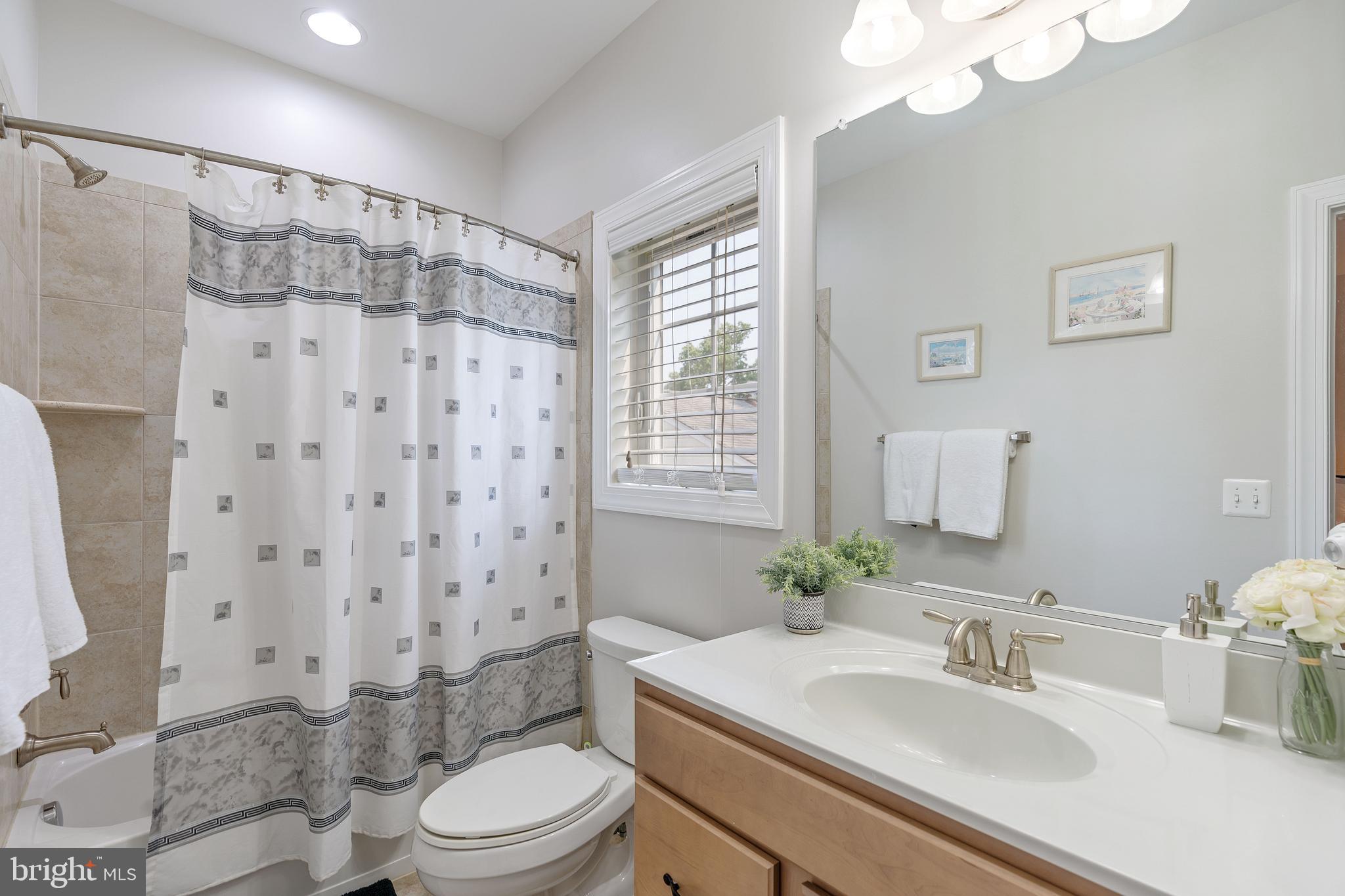 GREENWAY DOWNS - Residential