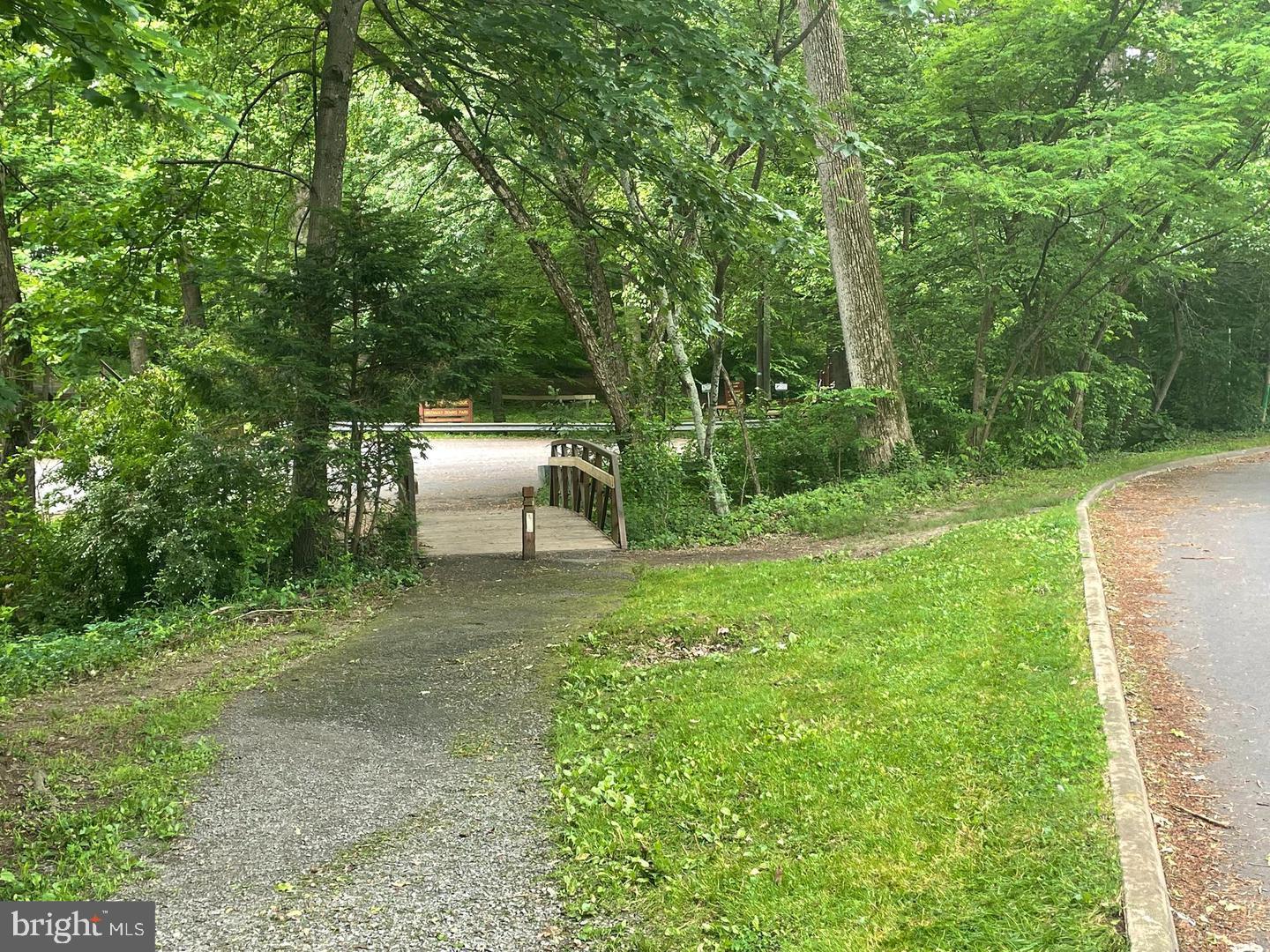 GREENWAY DOWNS - Residential