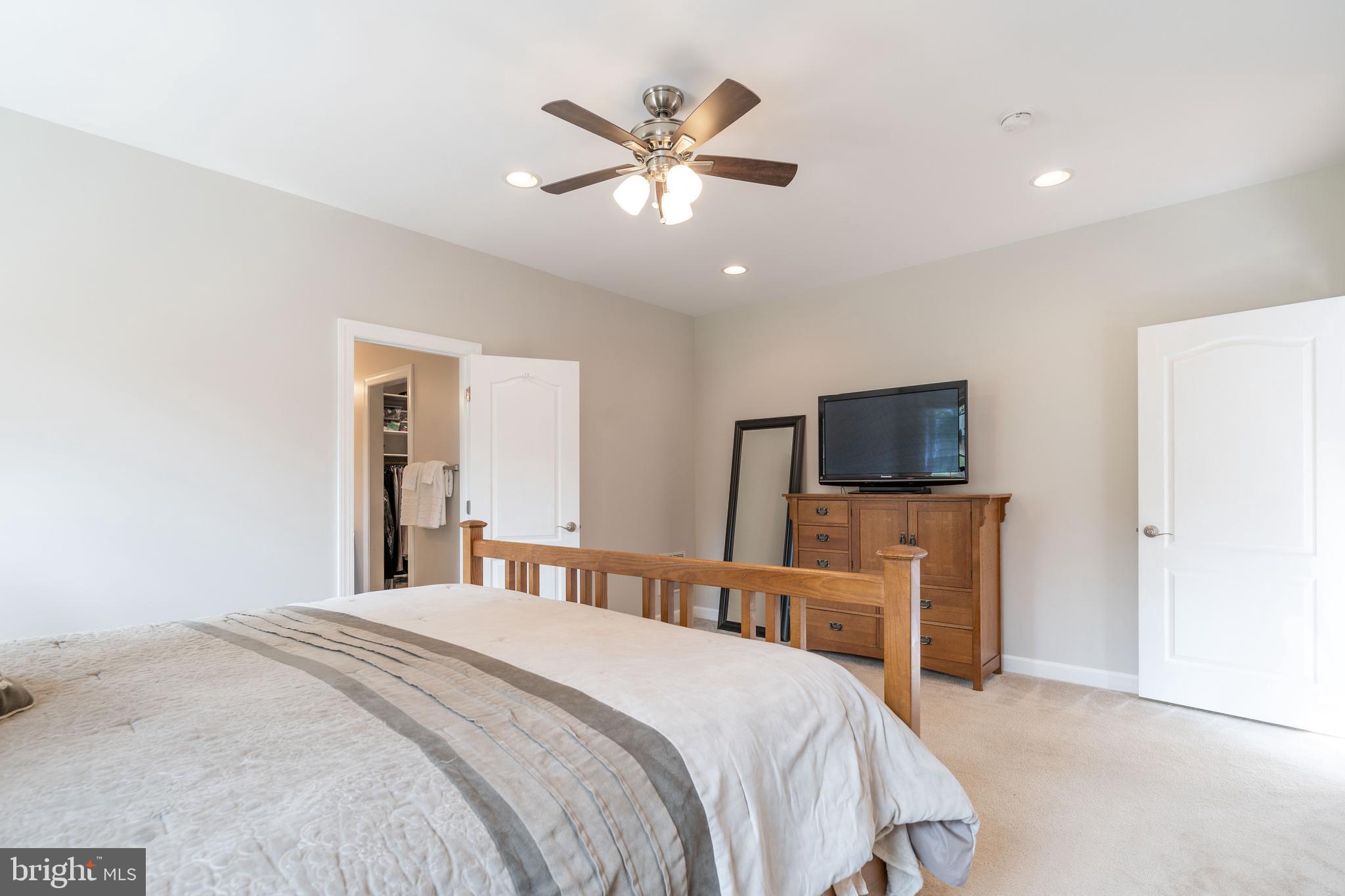 GREENWAY DOWNS - Residential