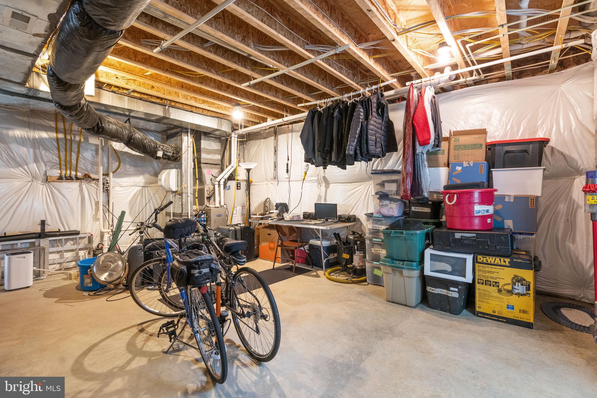 GREENWAY DOWNS - Residential