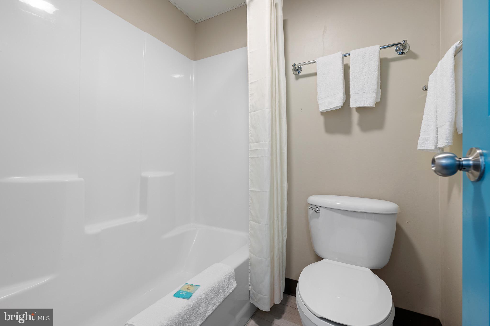 POYNTERS ADDITION - Commercial Sale