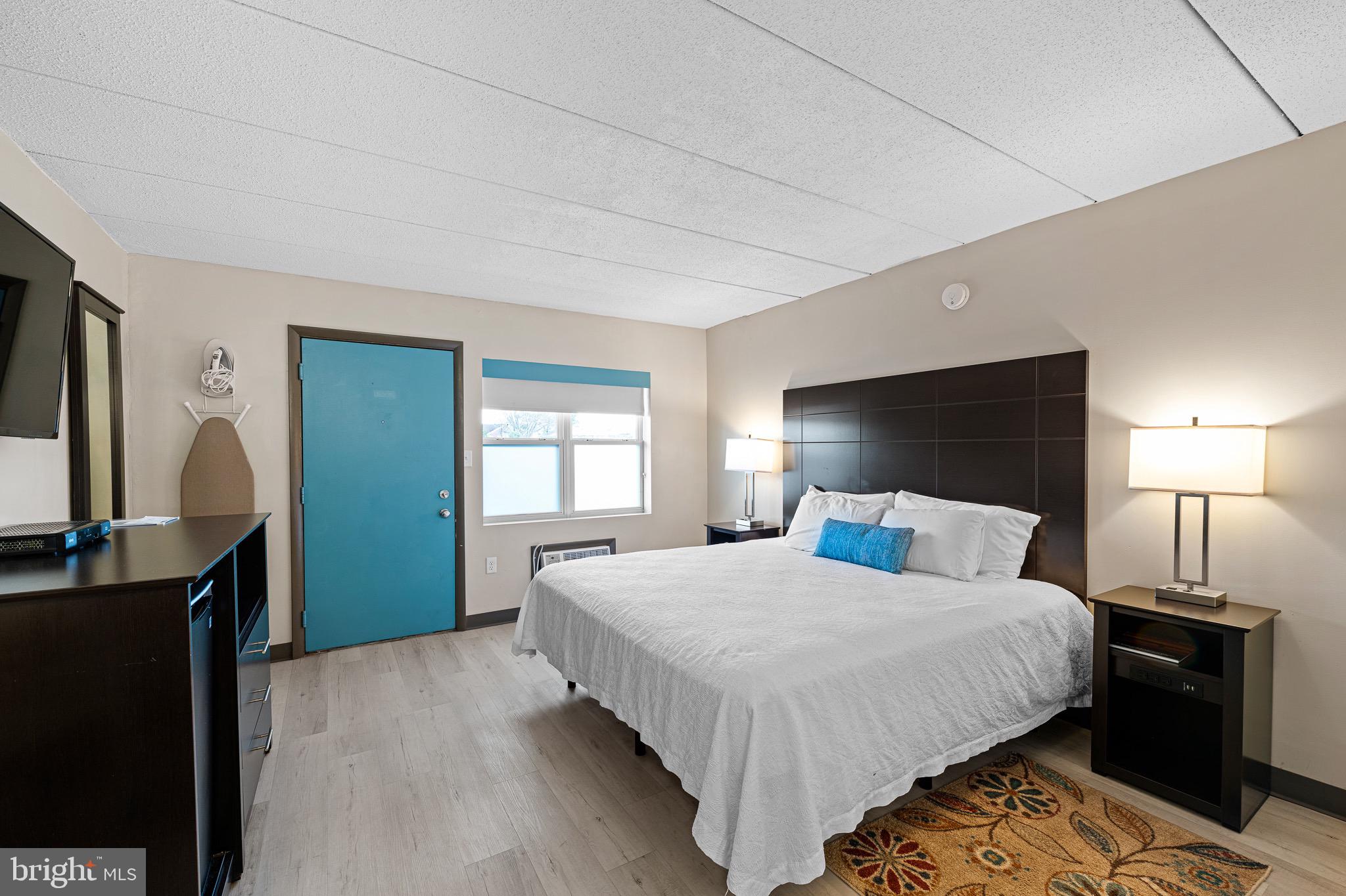 POYNTERS ADDITION - Commercial Sale