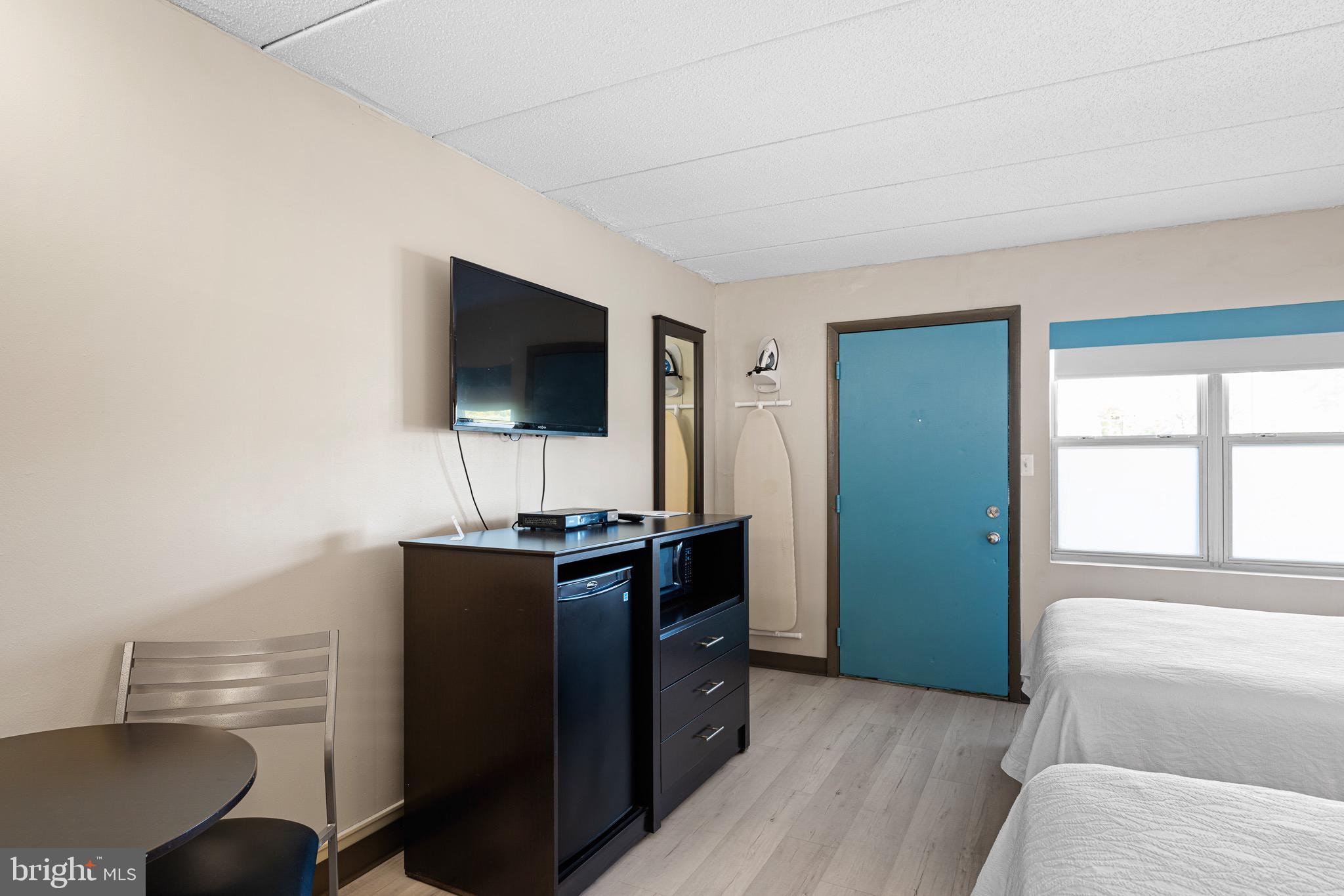 POYNTERS ADDITION - Commercial Sale