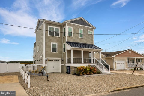 Featured picture for the property NJOC2029234