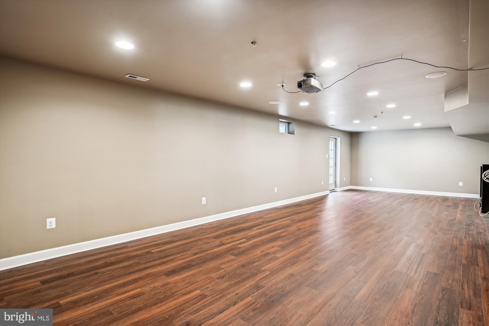 HERON COVE - Residential