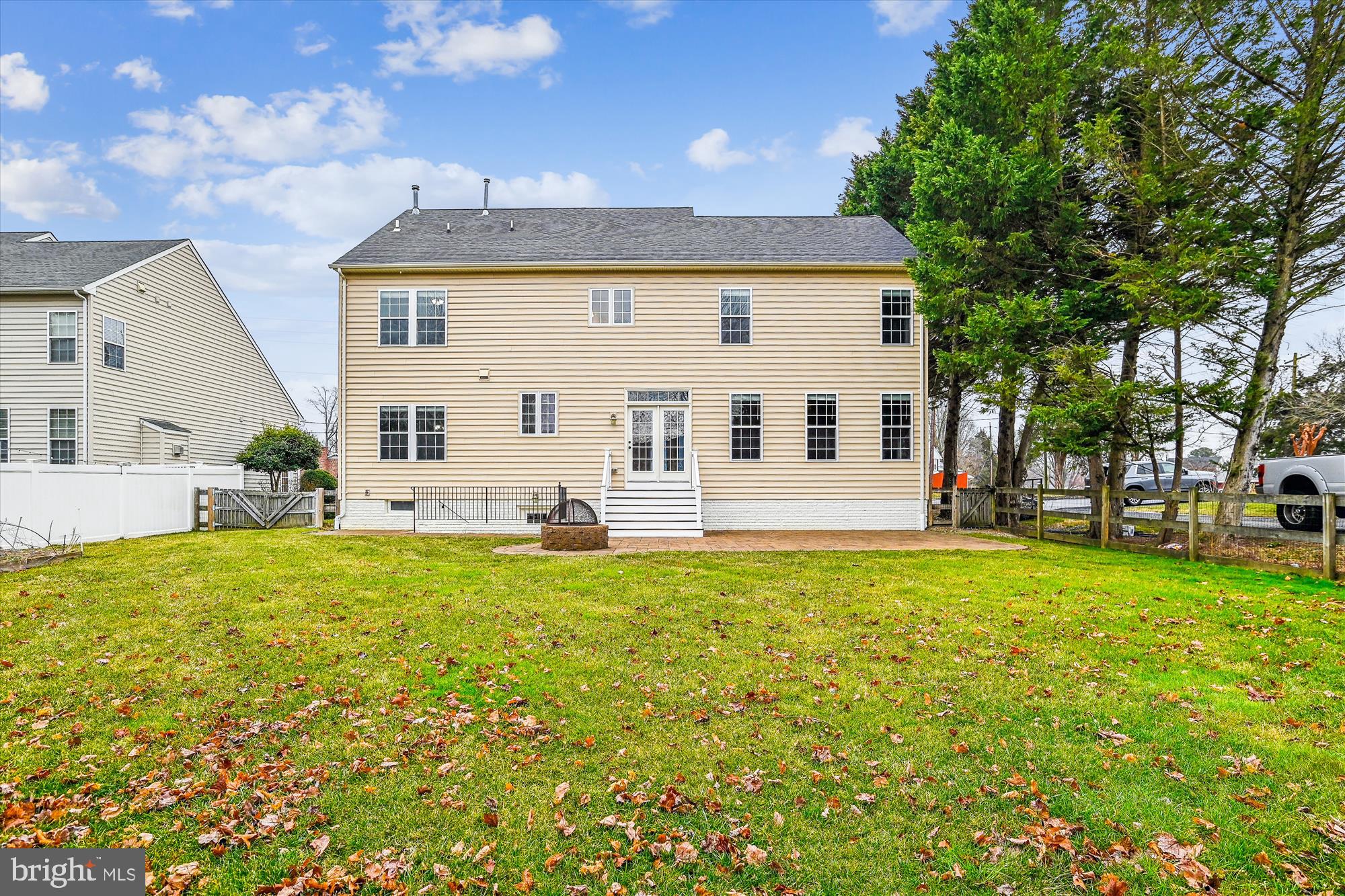 HERON COVE - Residential