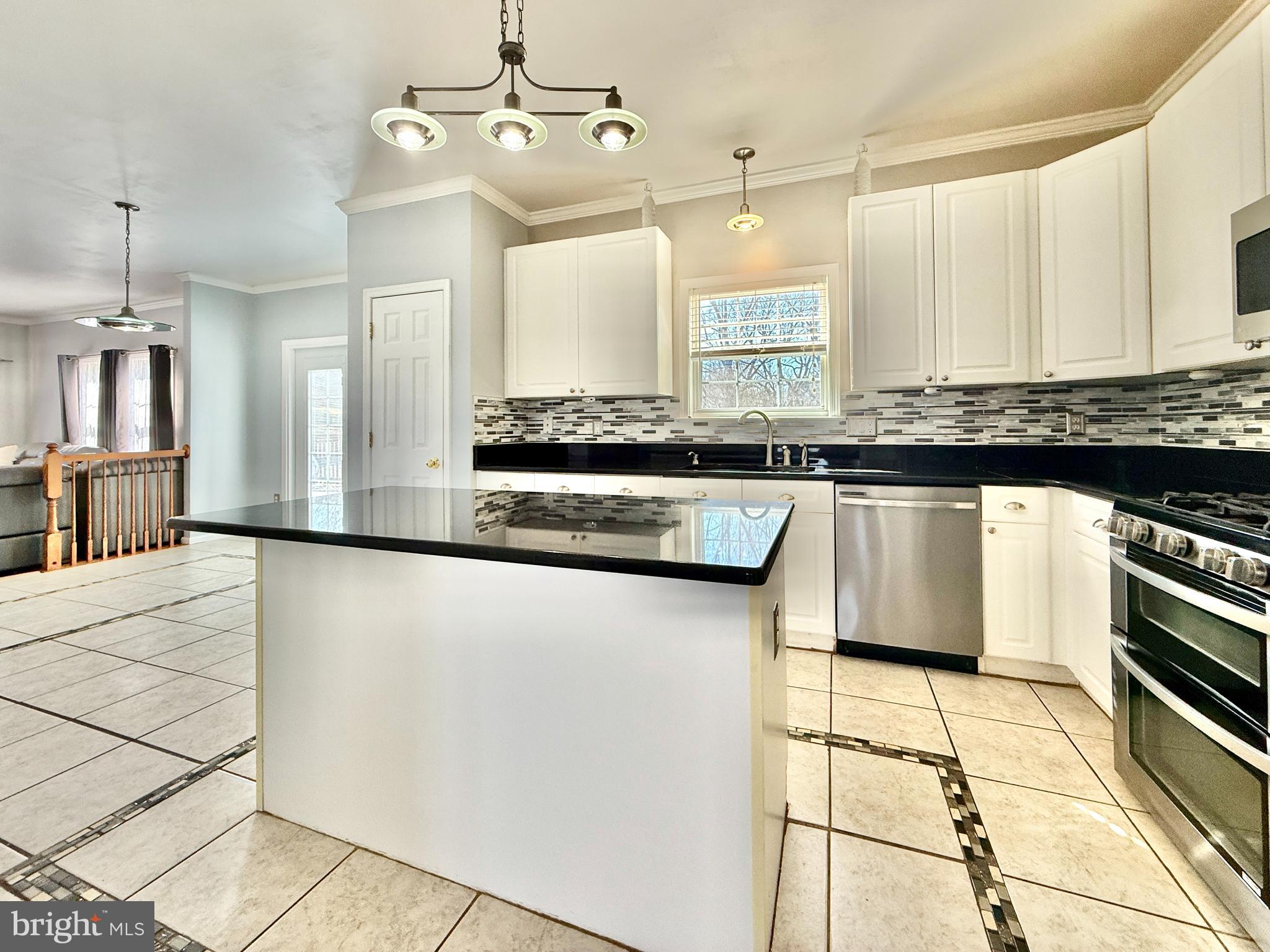 OLD MILL CROSSING - Residential