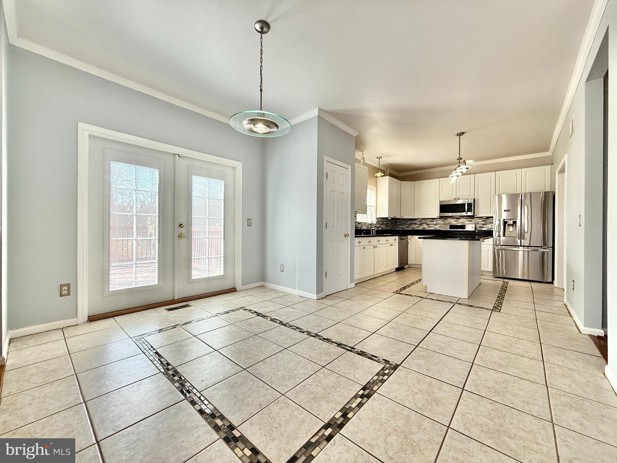 OLD MILL CROSSING - Residential