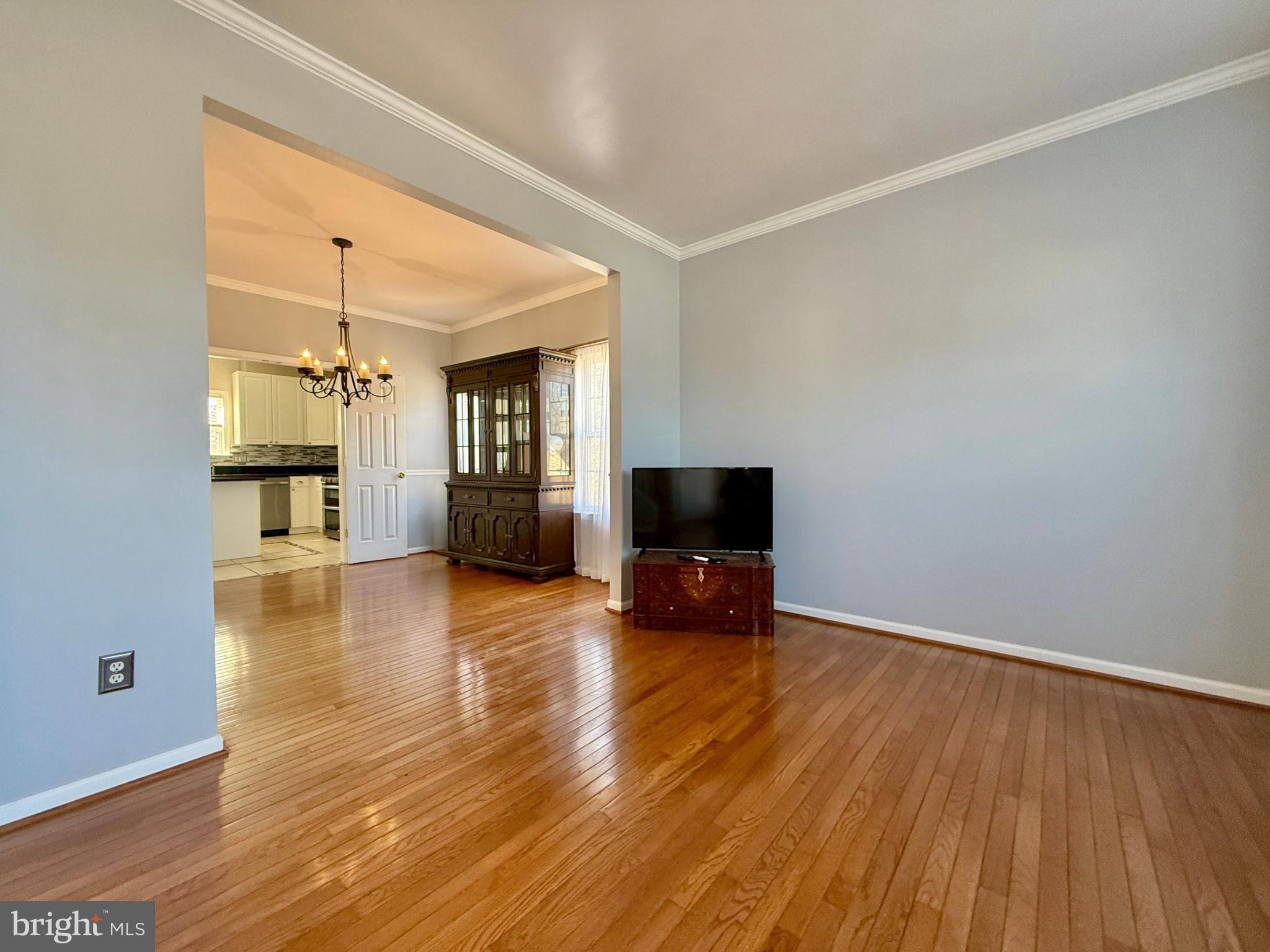 OLD MILL CROSSING - Residential