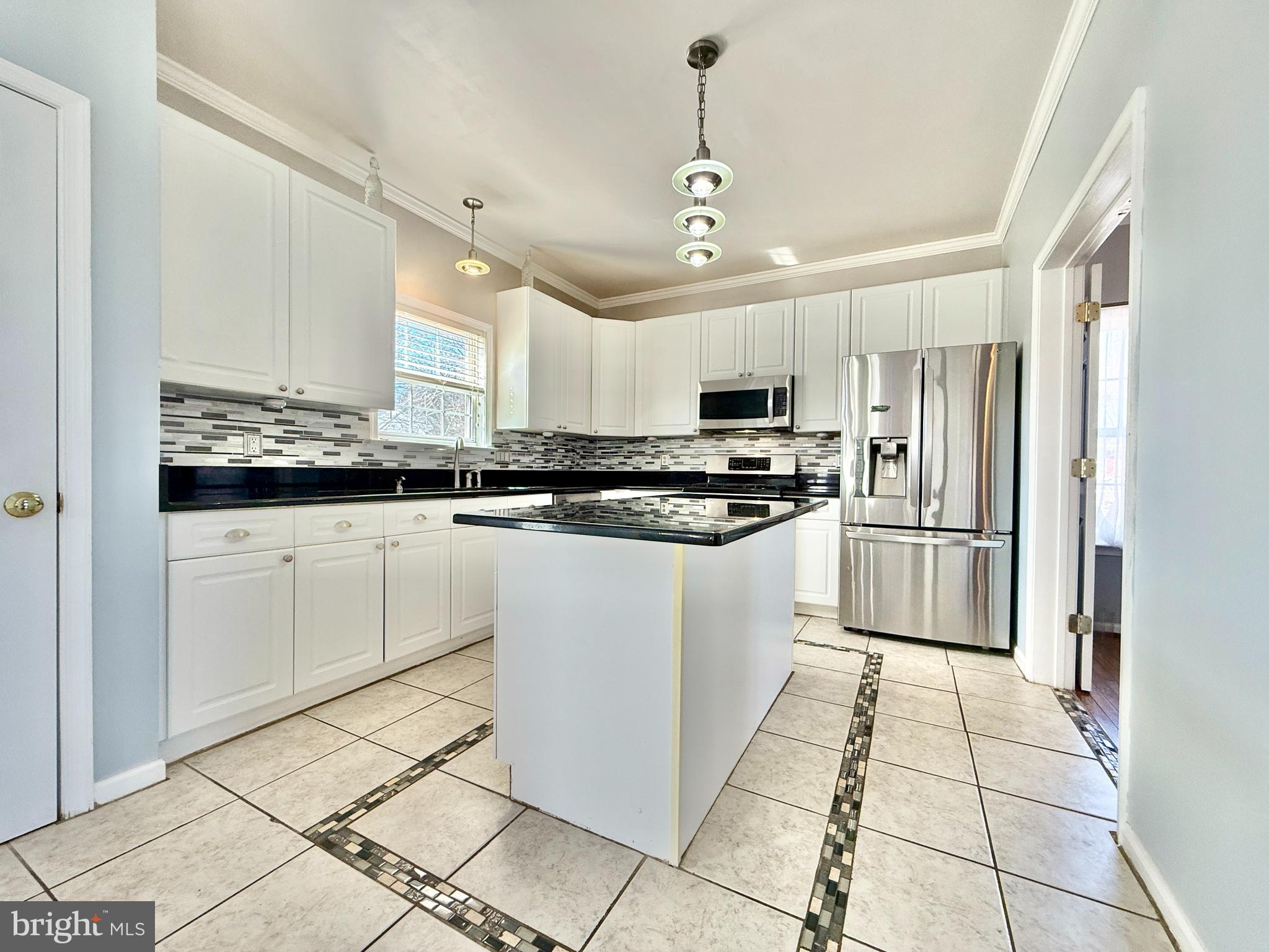 OLD MILL CROSSING - Residential