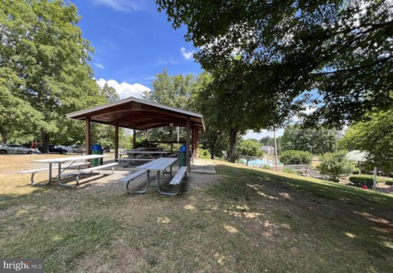 OLD MILL CROSSING - Residential