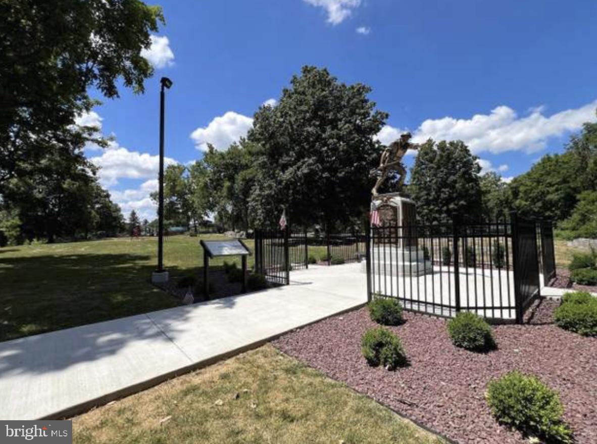 OLD MILL CROSSING - Residential