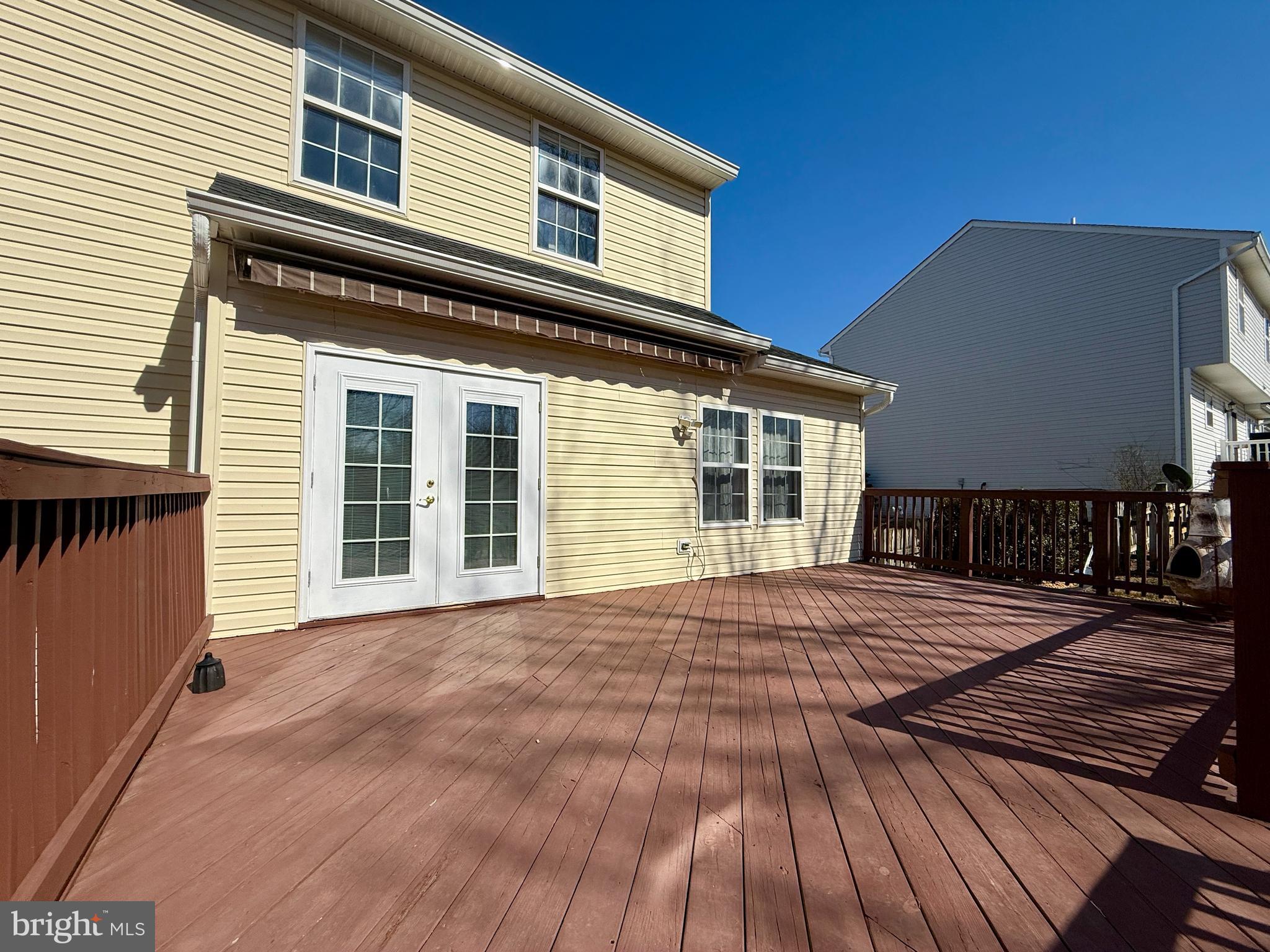 OLD MILL CROSSING - Residential