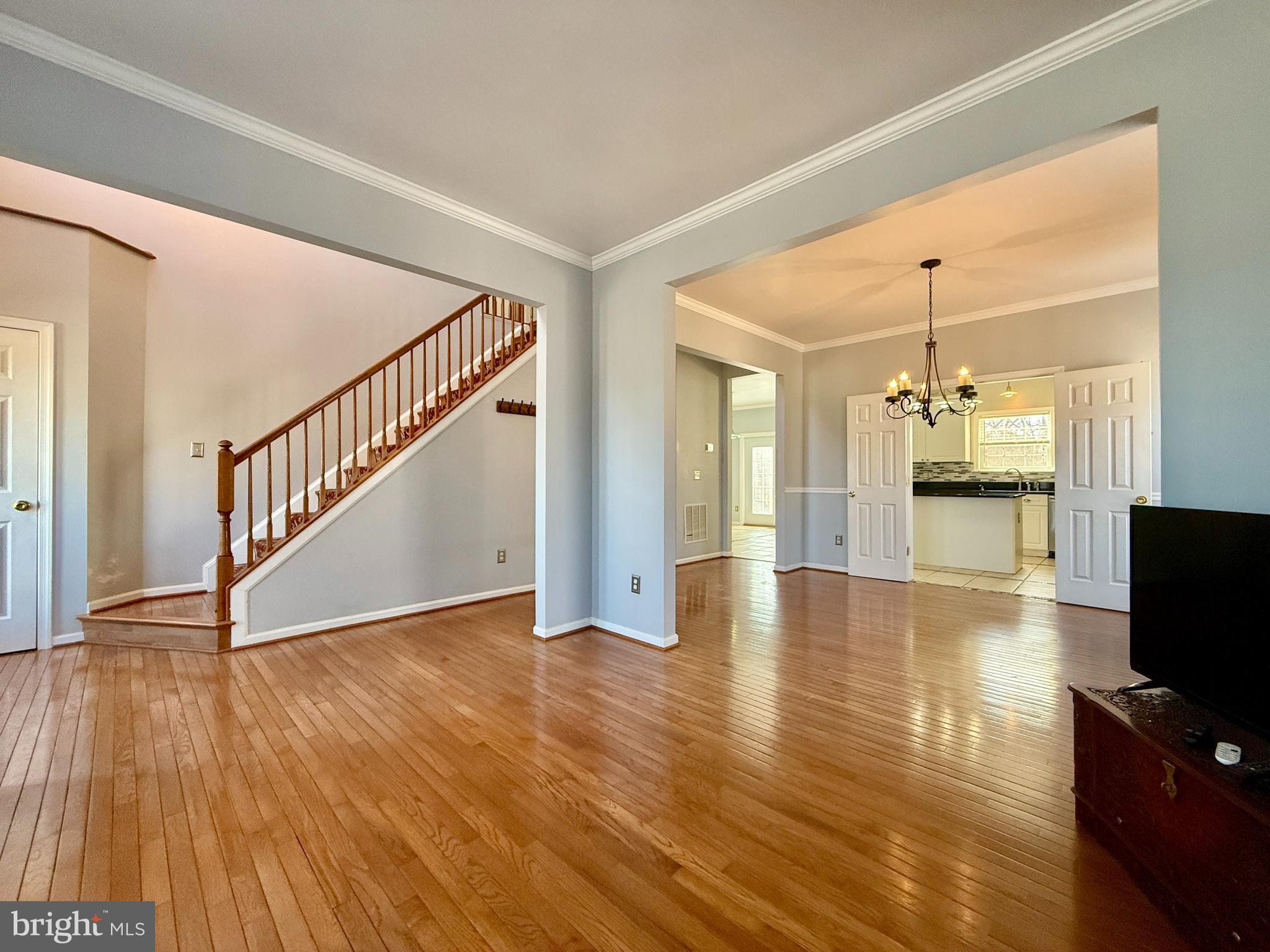 OLD MILL CROSSING - Residential