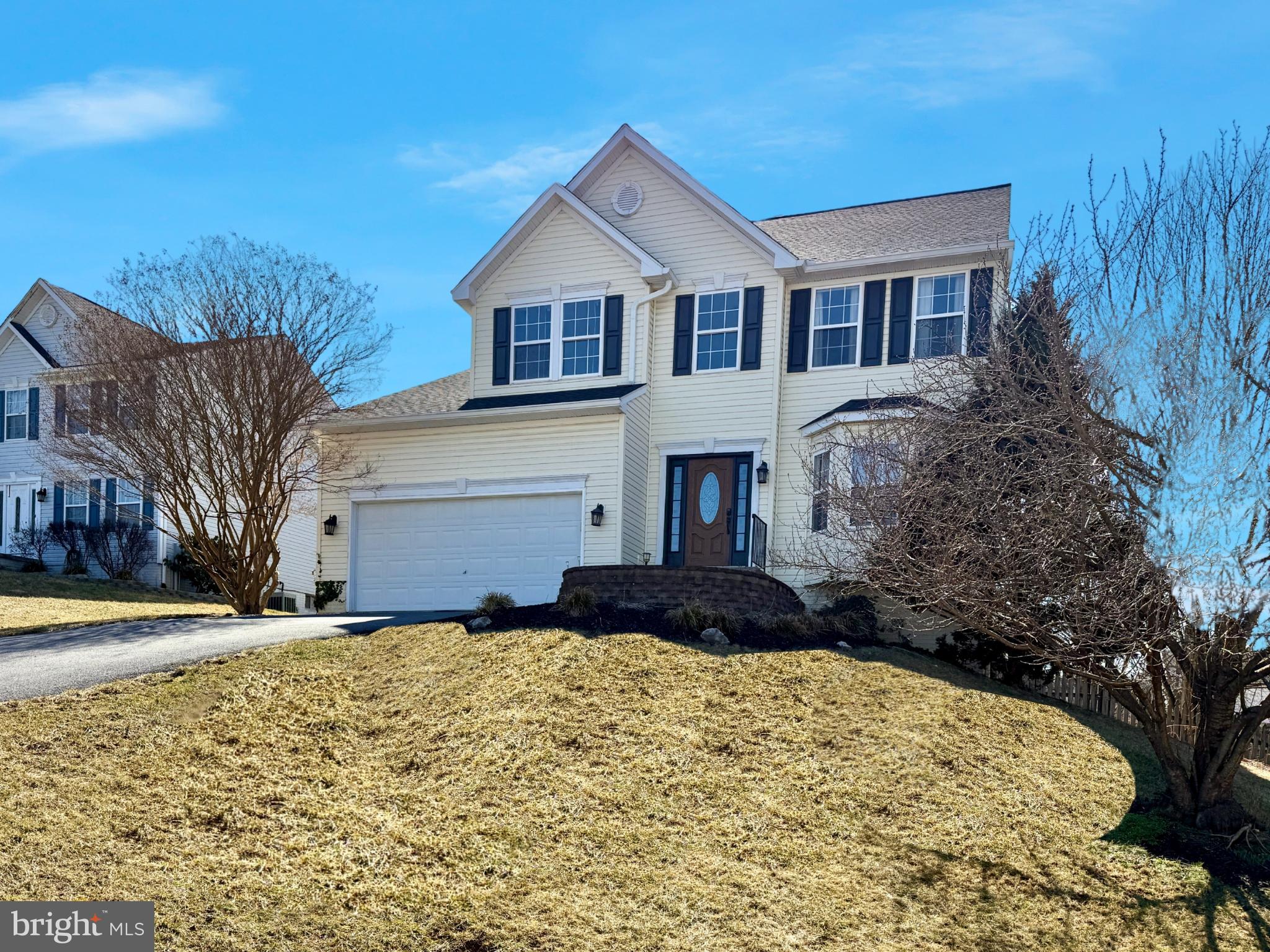 OLD MILL CROSSING - Residential