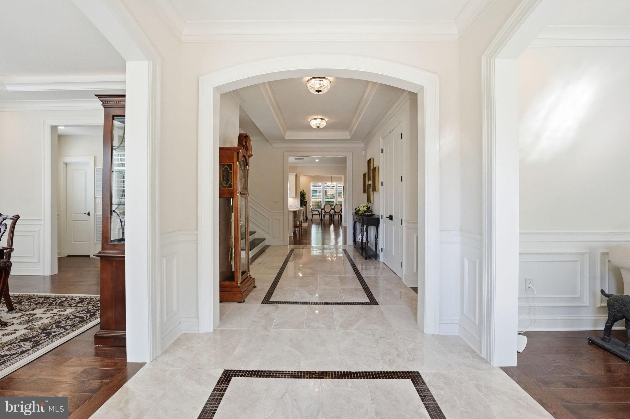 VIENNA WOODS - Residential