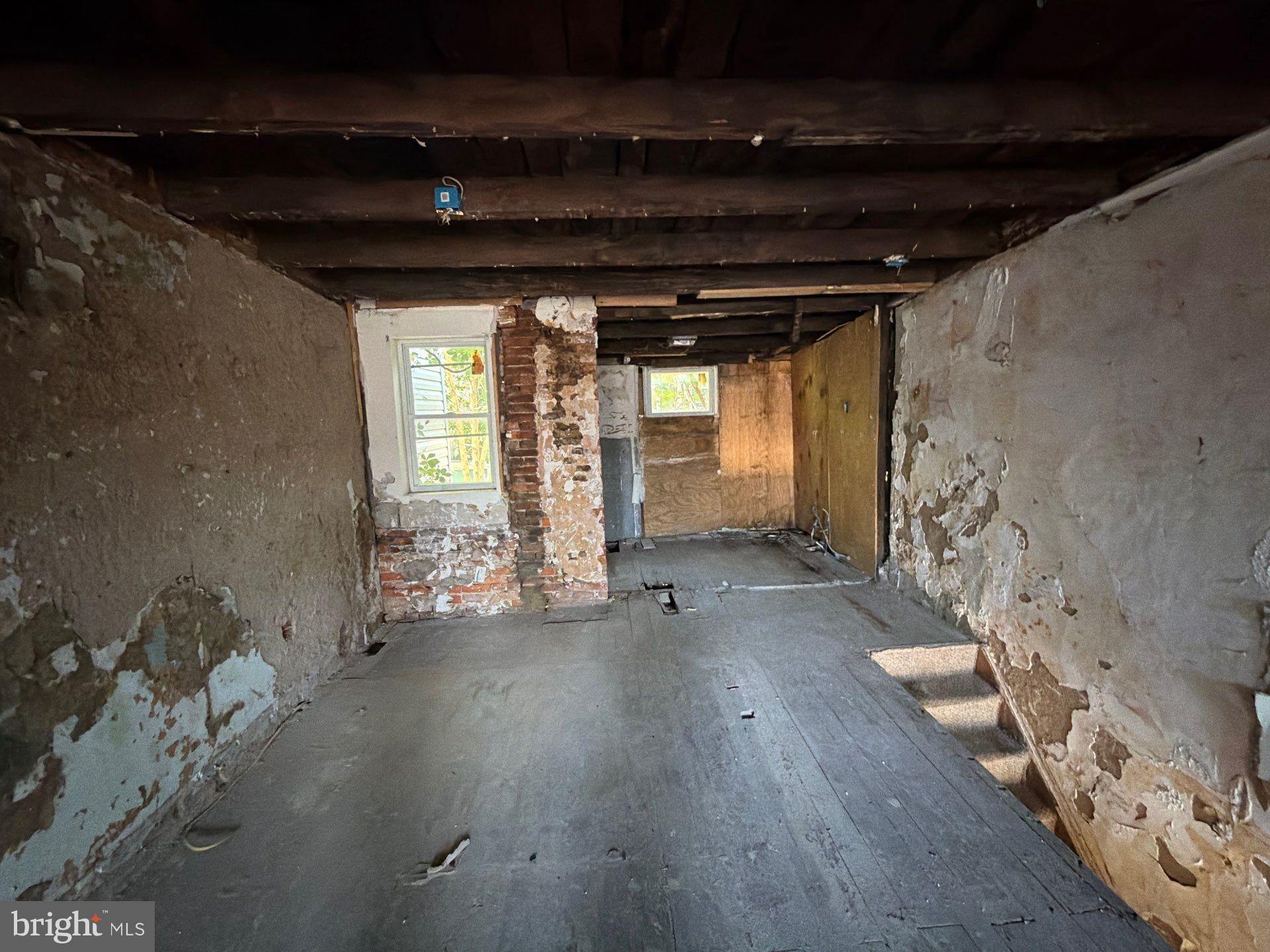 POINT BREEZE - Residential