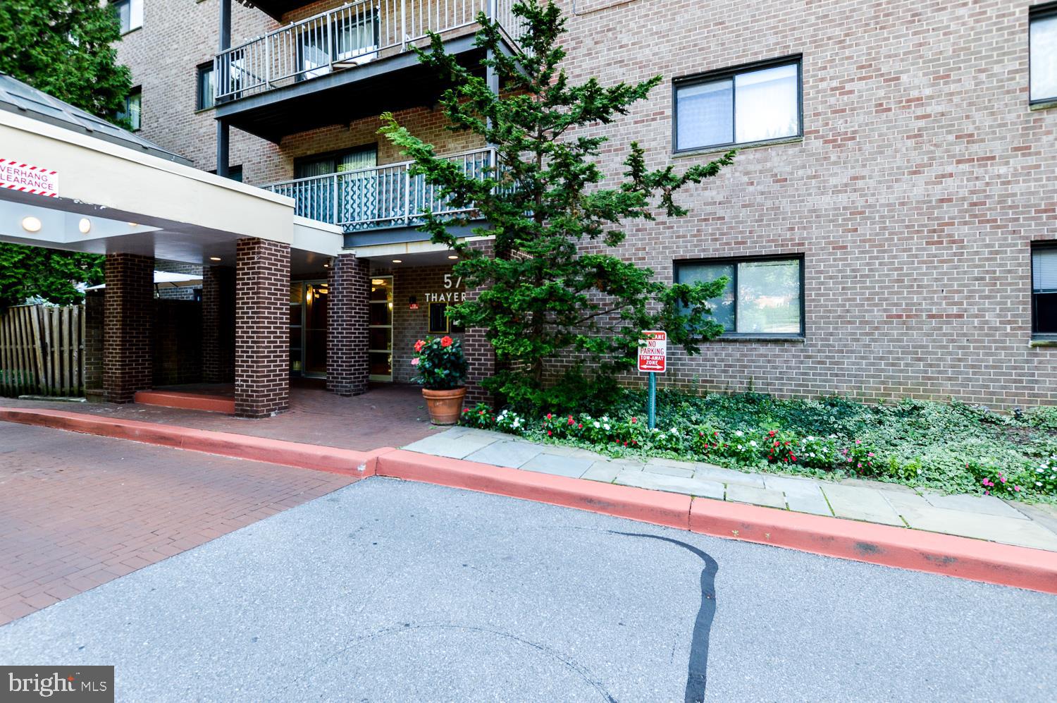 THAYER TOWERS - Residential Lease