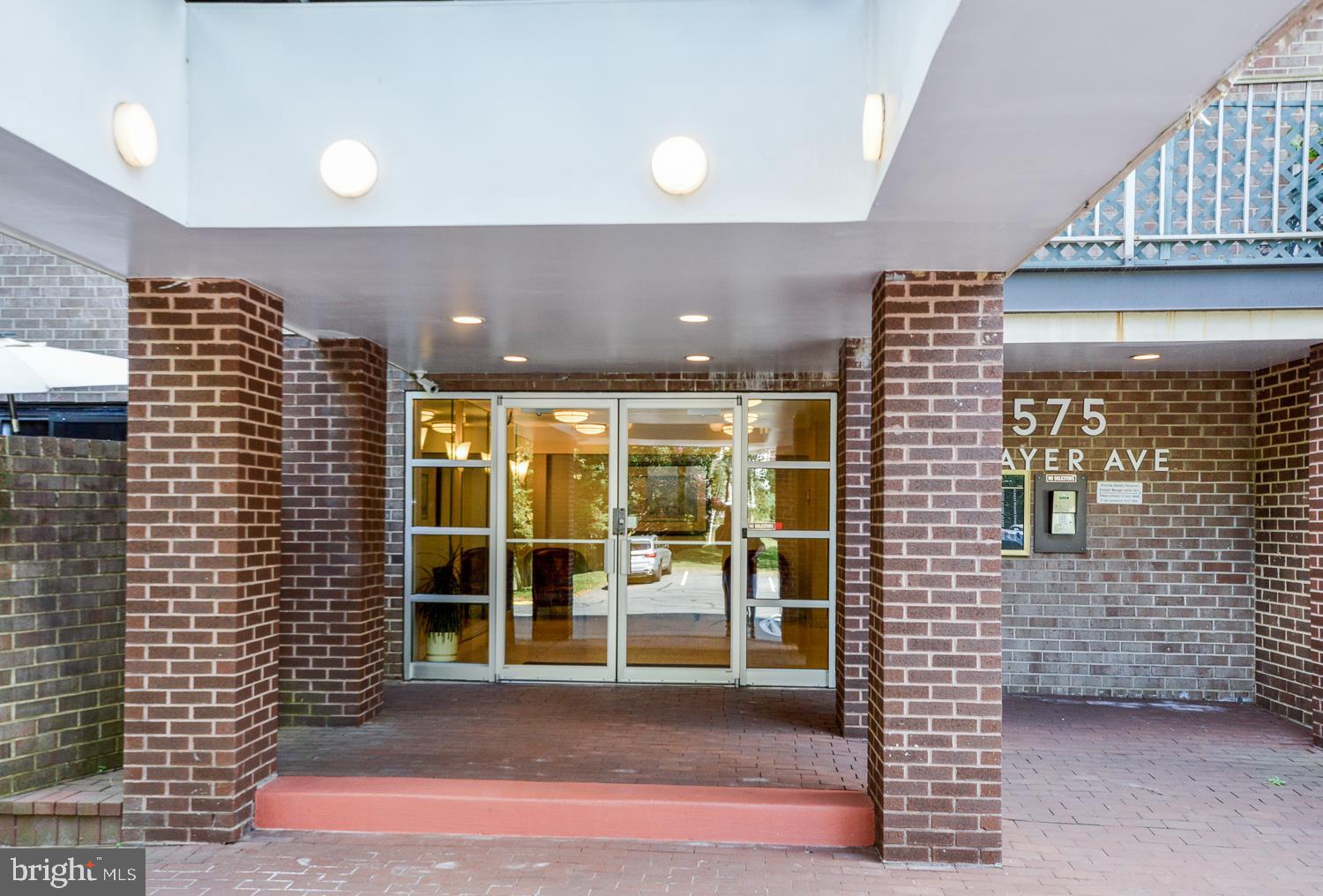 THAYER TOWERS - Residential Lease