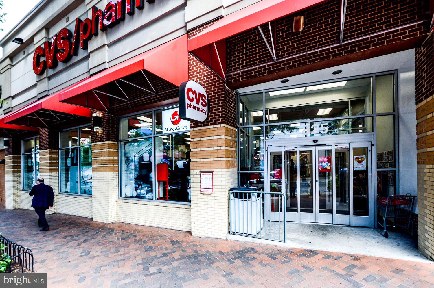 THAYER TOWERS - Residential Lease