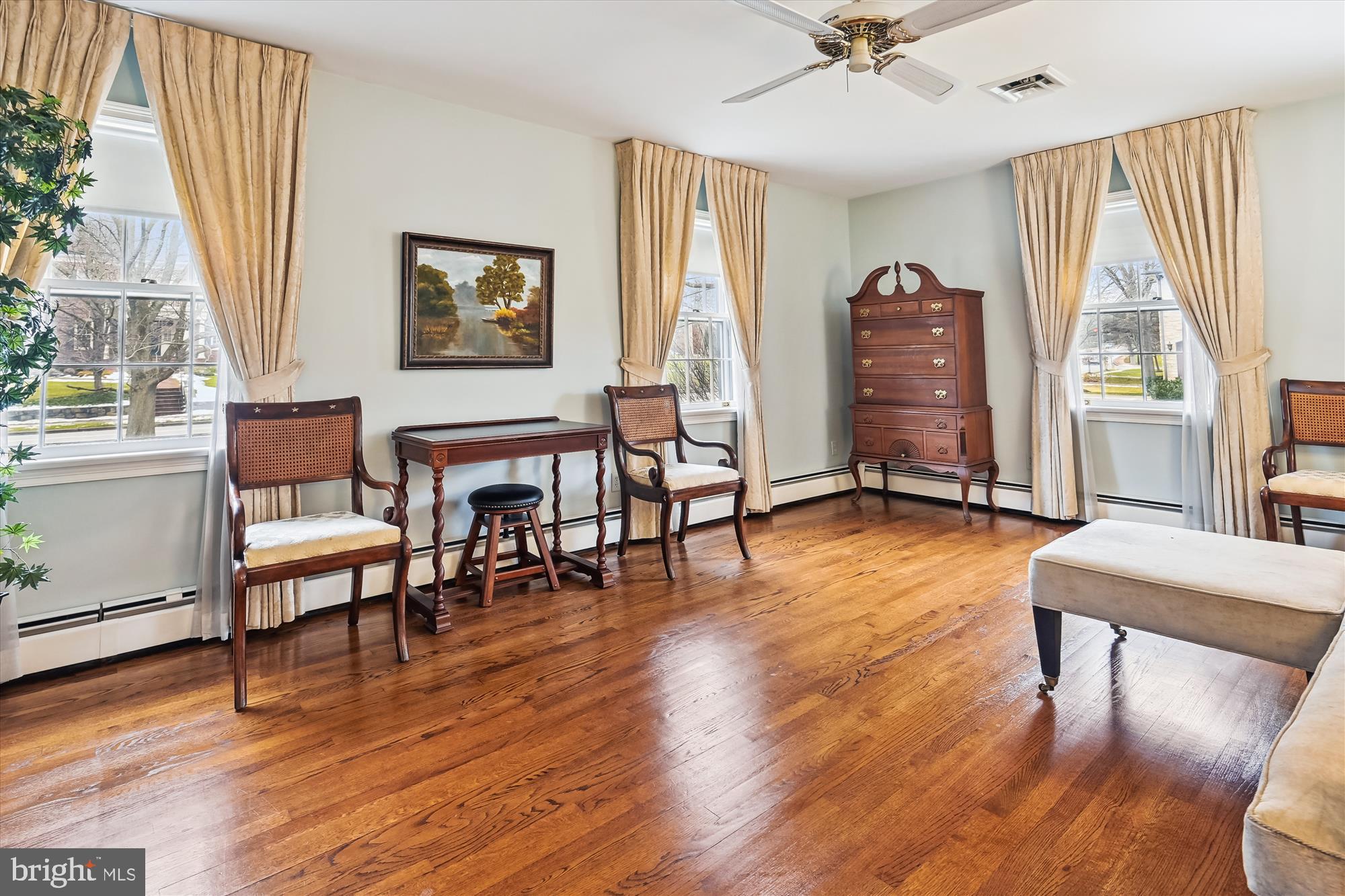 BALLANTRAE - Residential