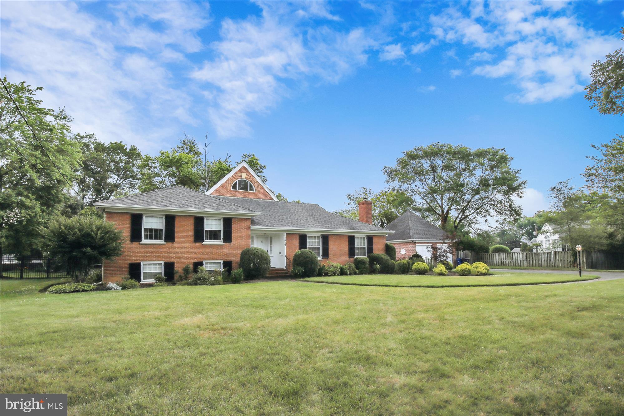 BALLANTRAE - Residential