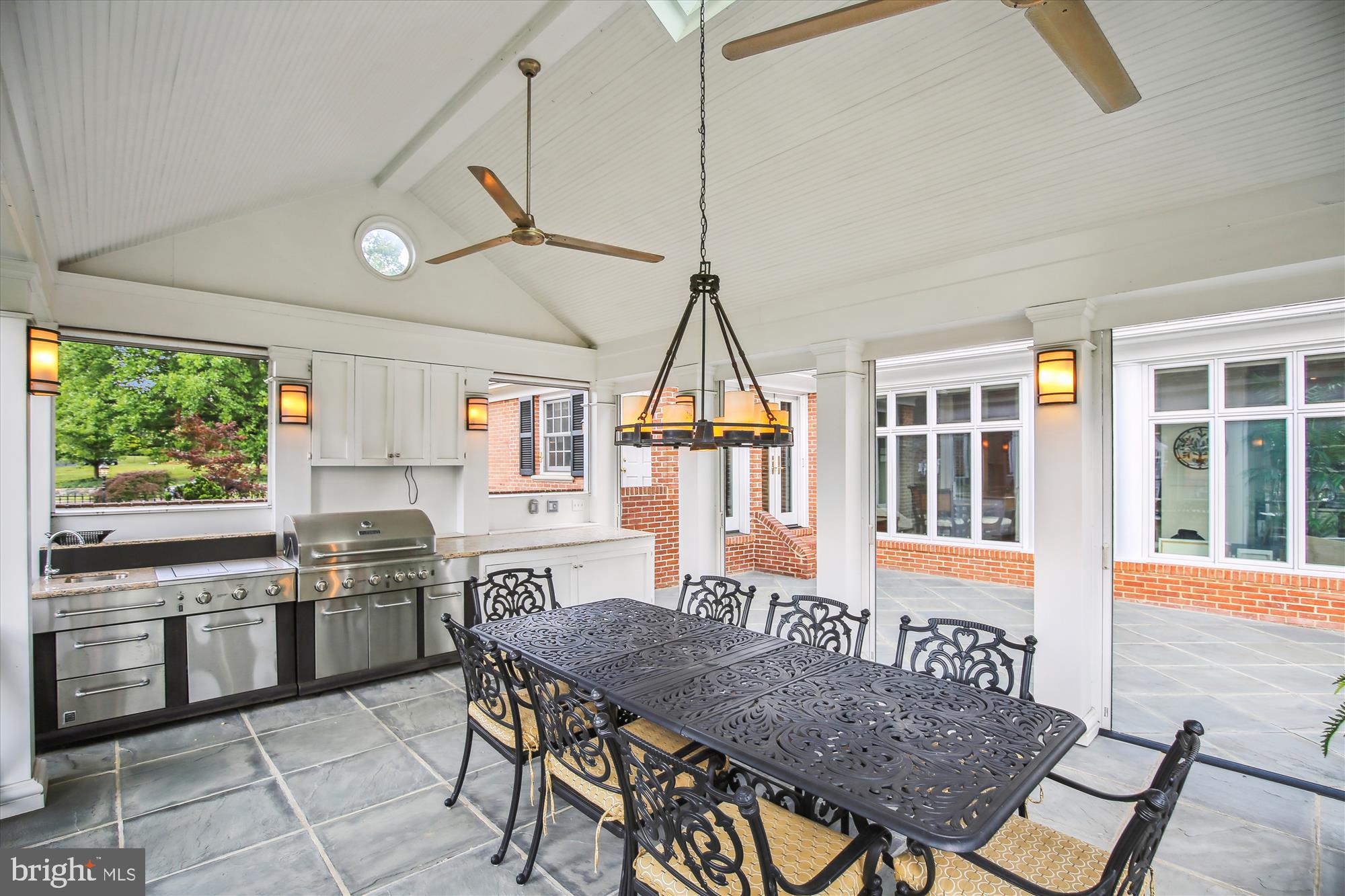 BALLANTRAE - Residential