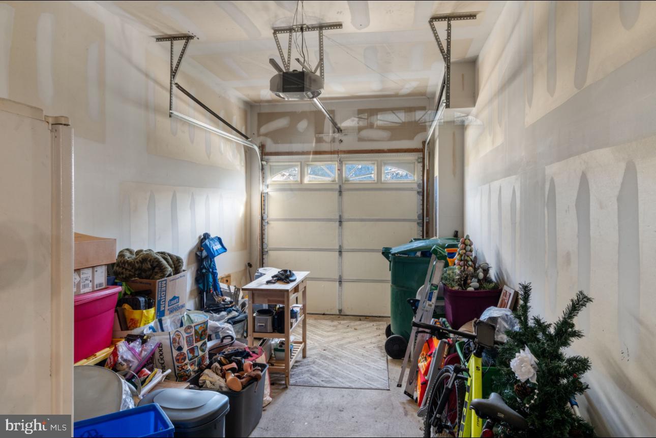 GREYCLIFFE - Residential