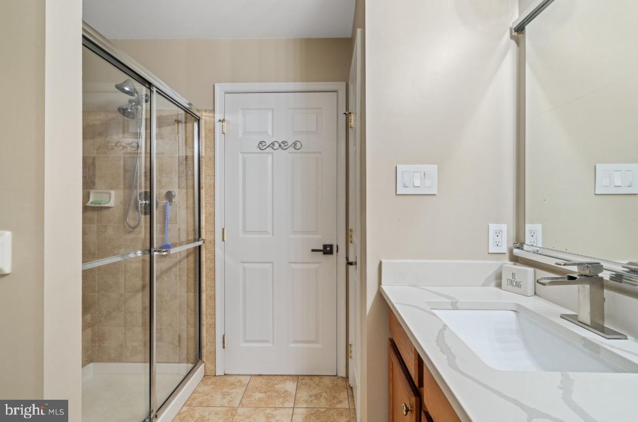 GREYCLIFFE - Residential