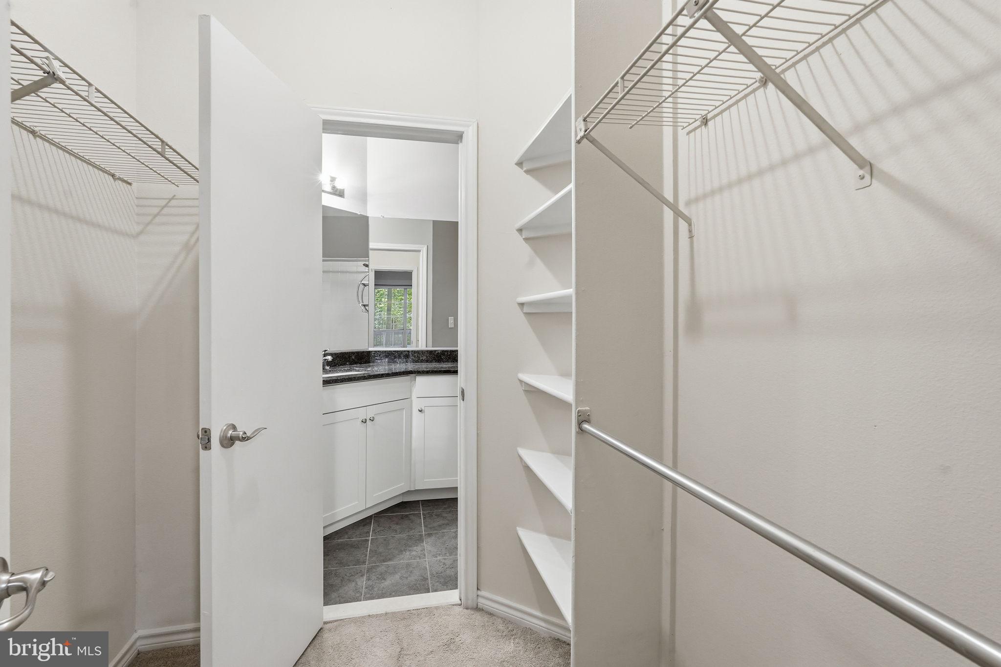 PENDERBROOK SQUARE CONDOMINIUMS - Residential