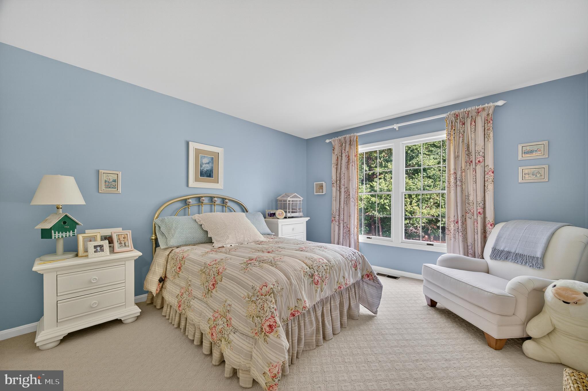 3941 SUNFLOWER CIRCLE