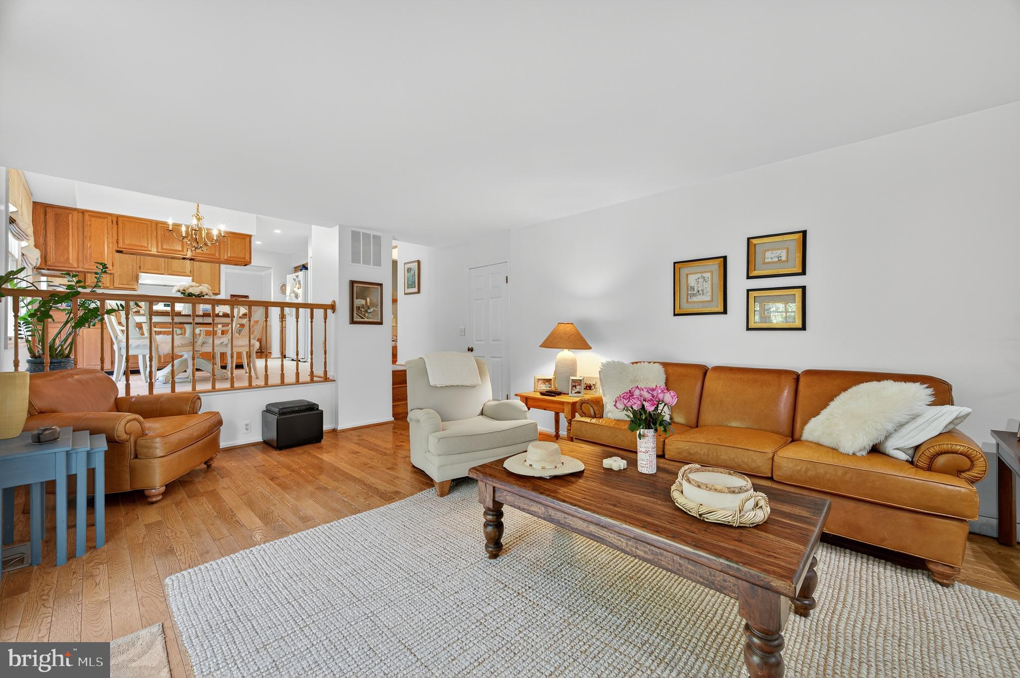 3941 SUNFLOWER CIRCLE