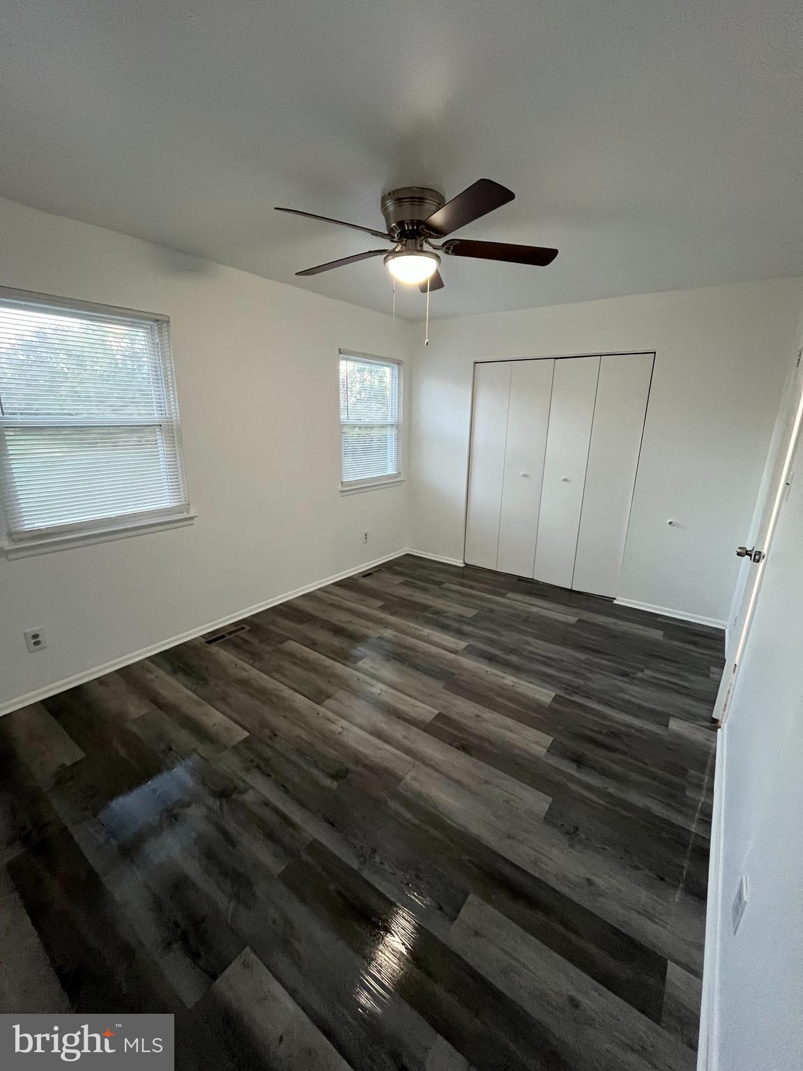 HARFORD SQUARE - Residential