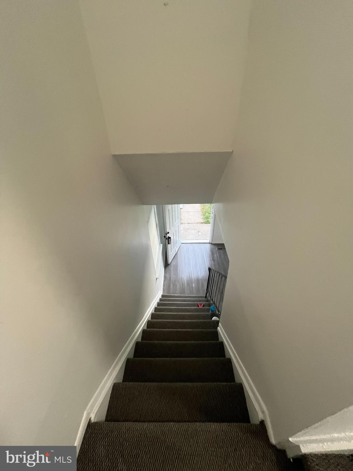 HARFORD SQUARE - Residential