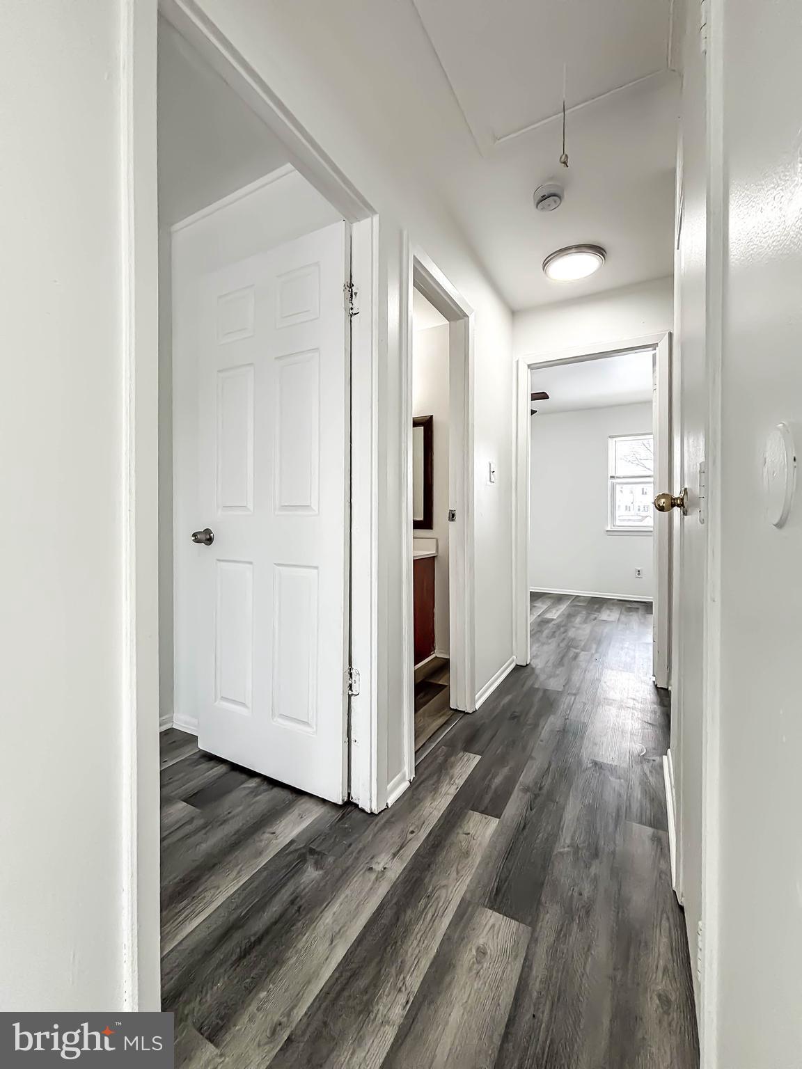 HARFORD SQUARE - Residential